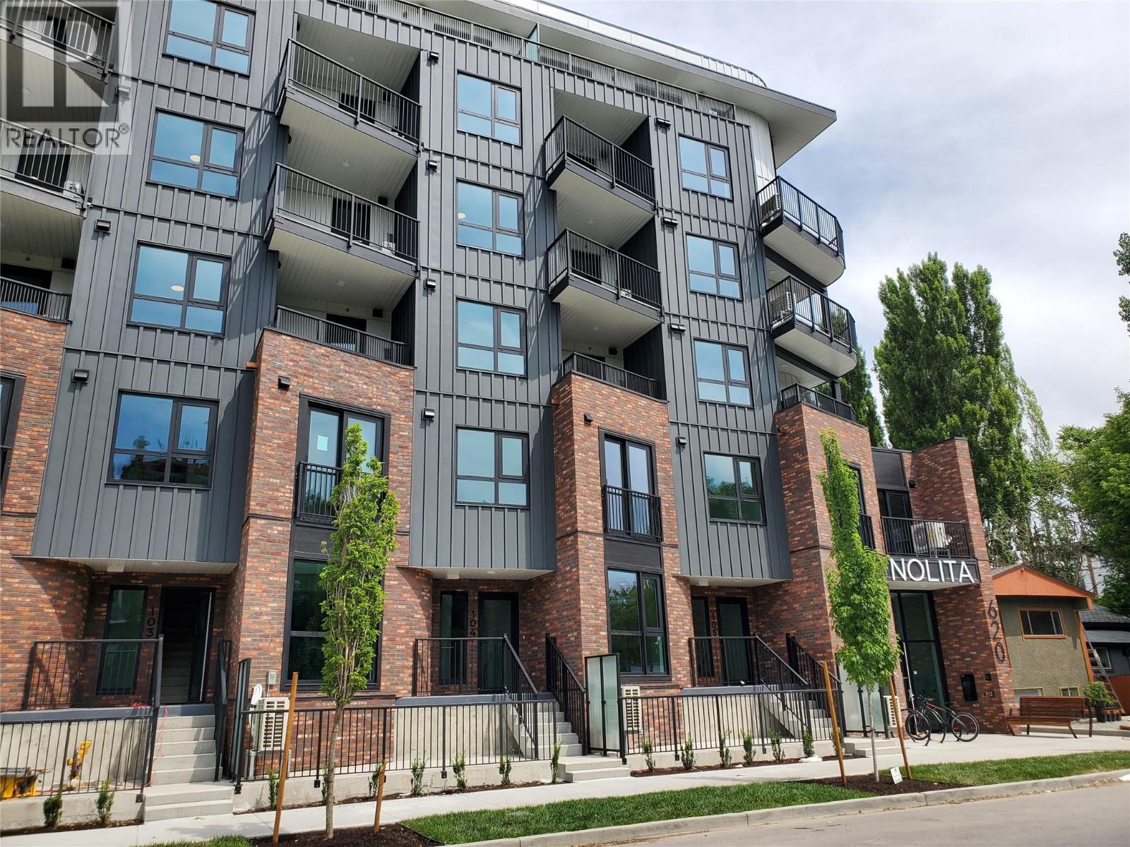 620 Coronation Avenue Unit# 211