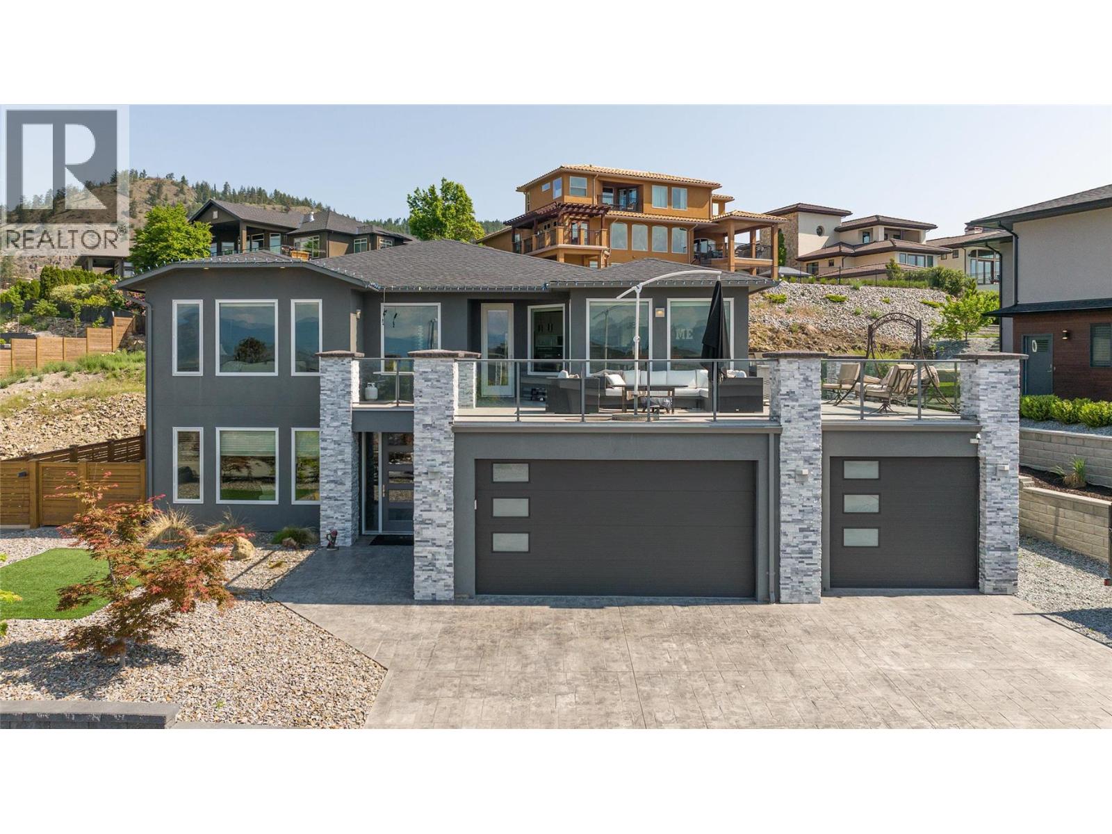 3284 Vineyard View Drive