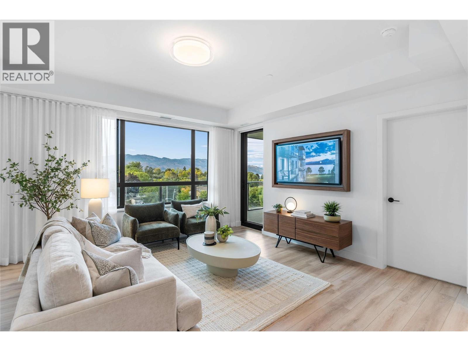 3051 Abbott Street Unit# 515