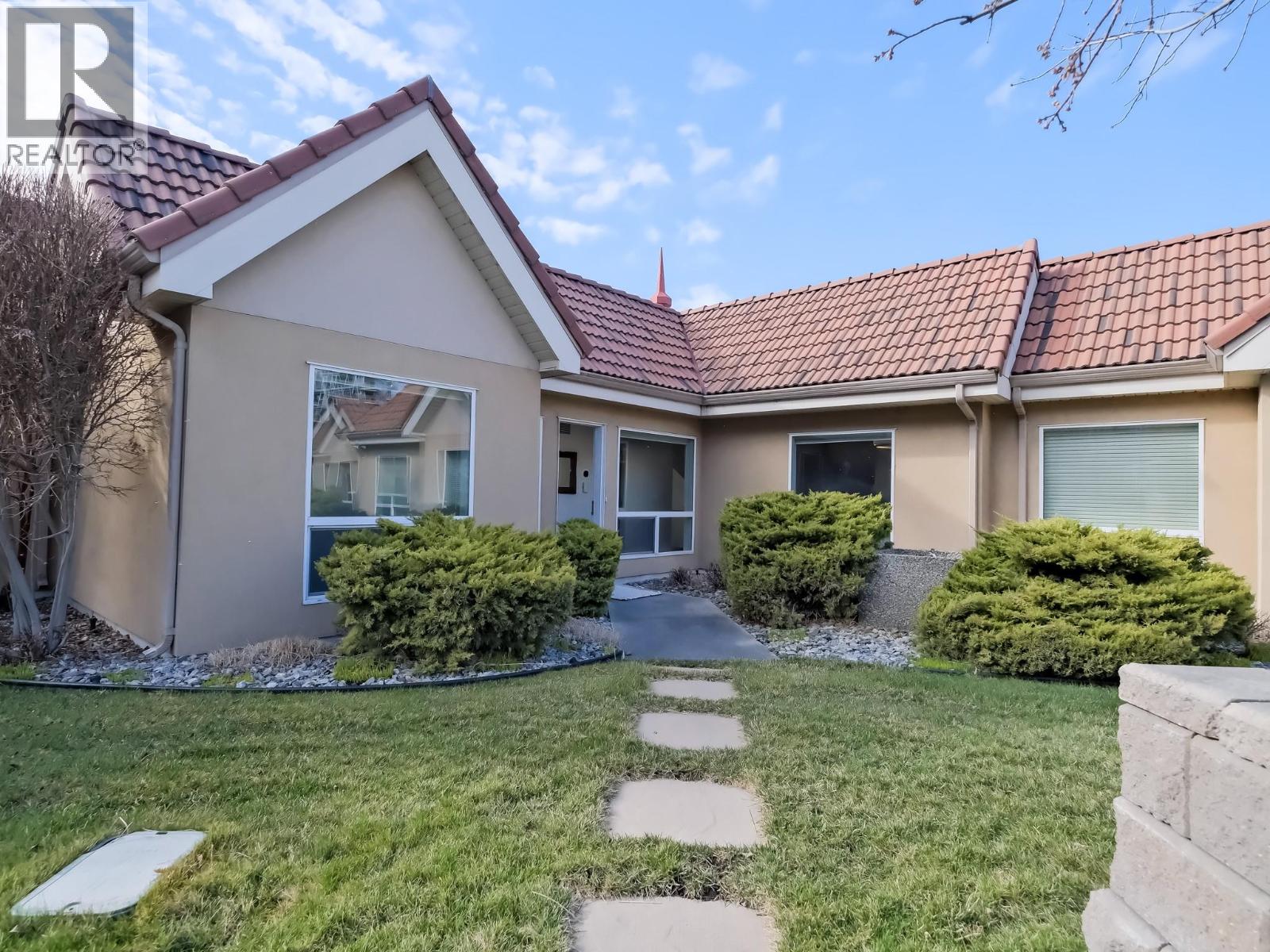 1088 Sunset Drive Unit# 221