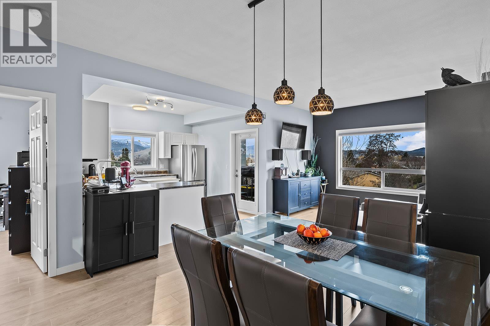 770 Rutland Road N Unit# 303