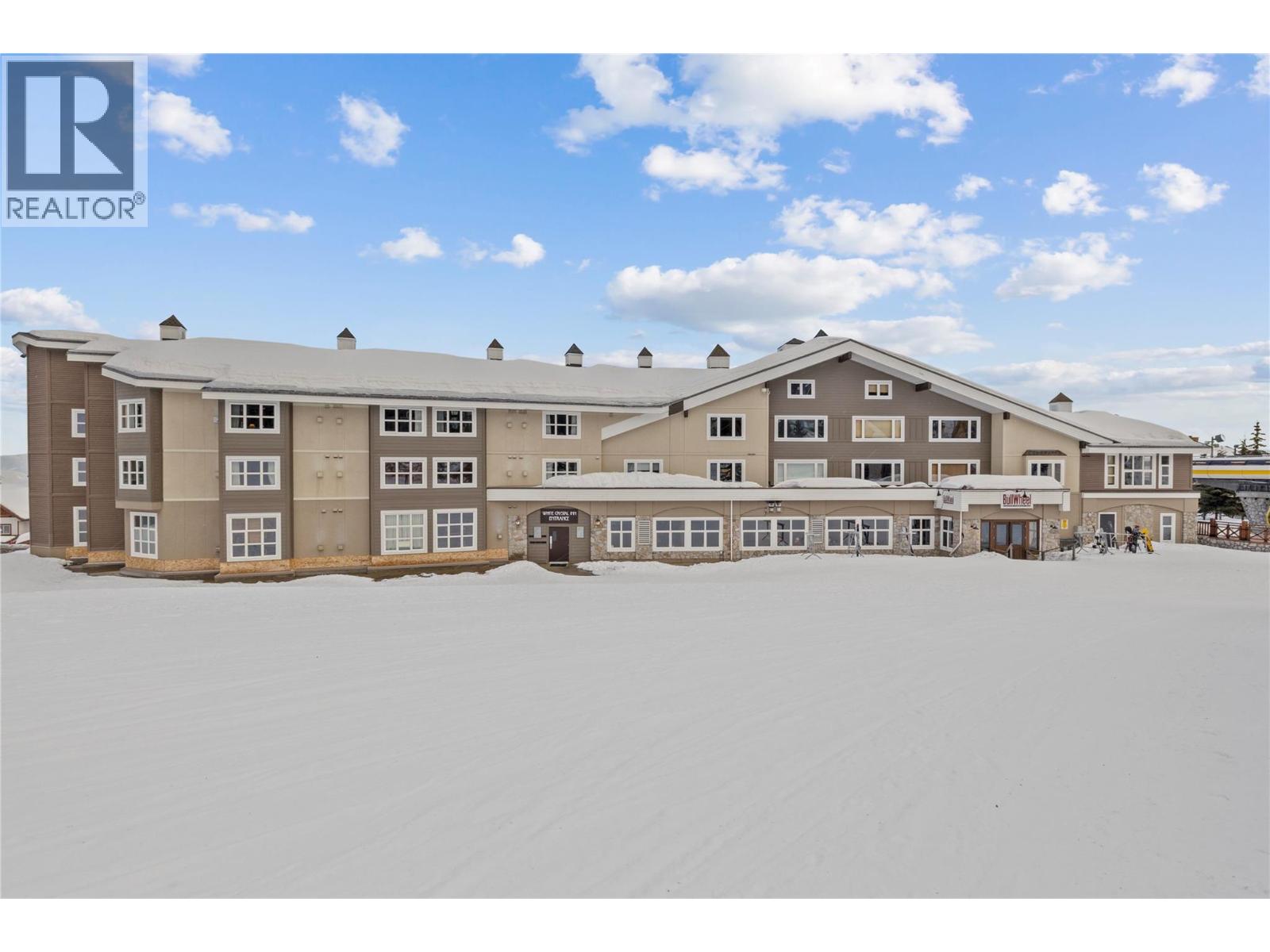 5275 Big White Road Unit# 215