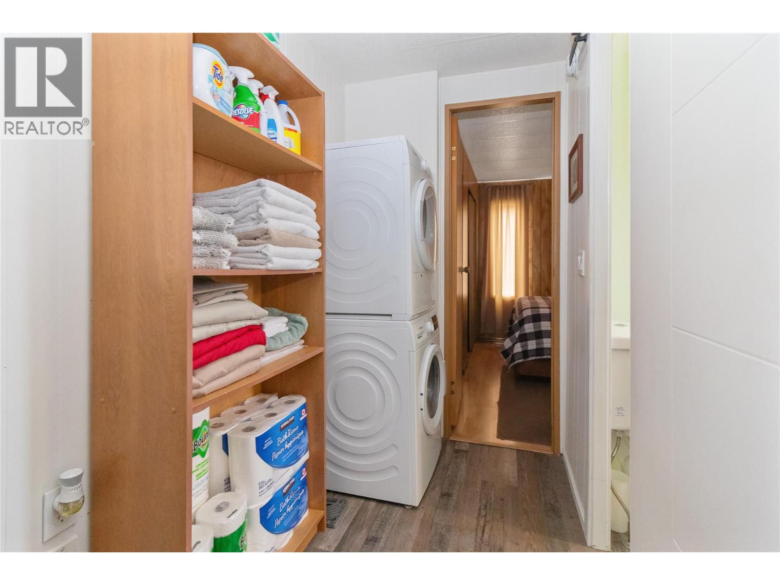 3745 Lakeshore Road Unit# 141