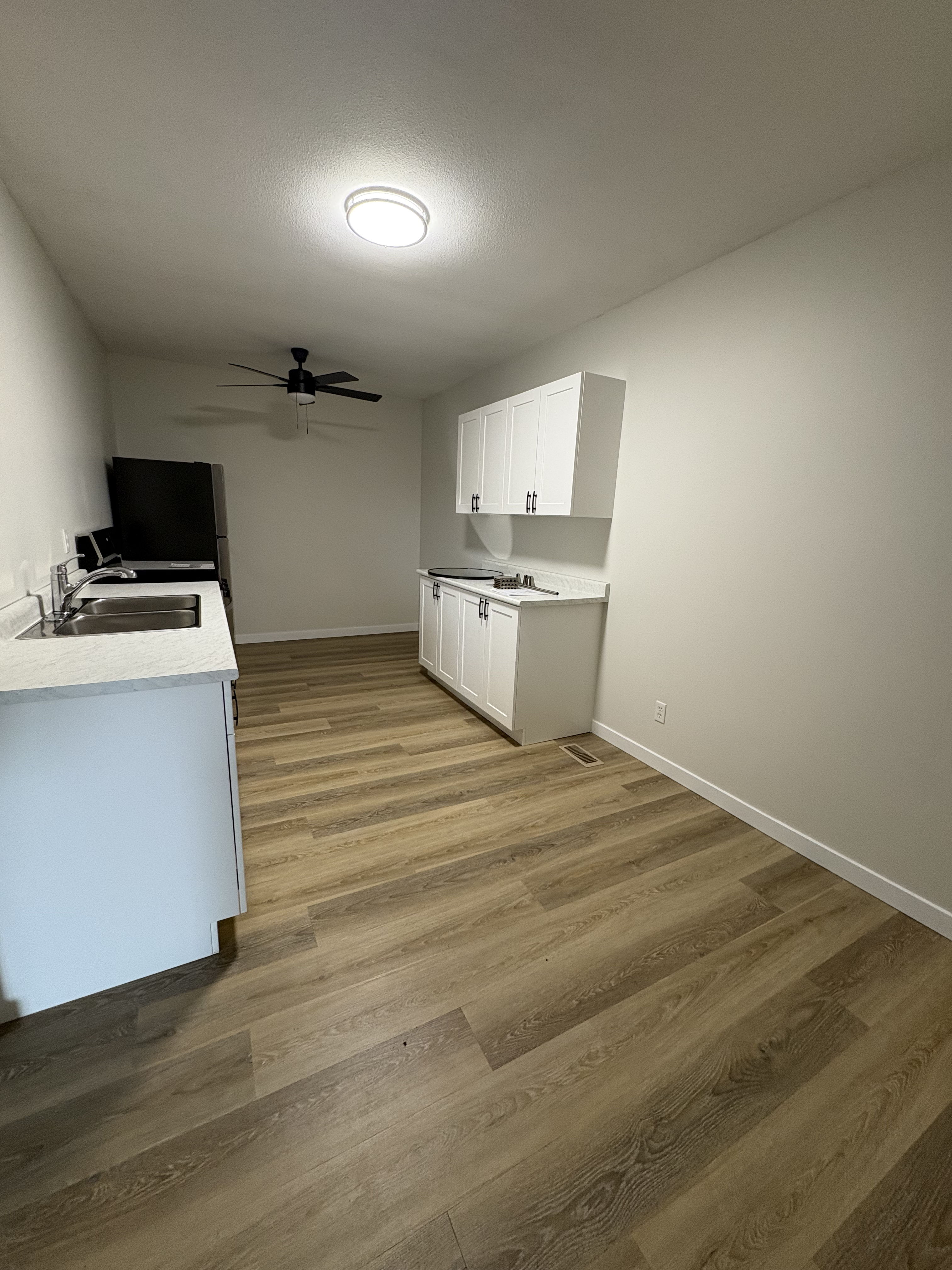 Newly renovated lower level unit Vernon!