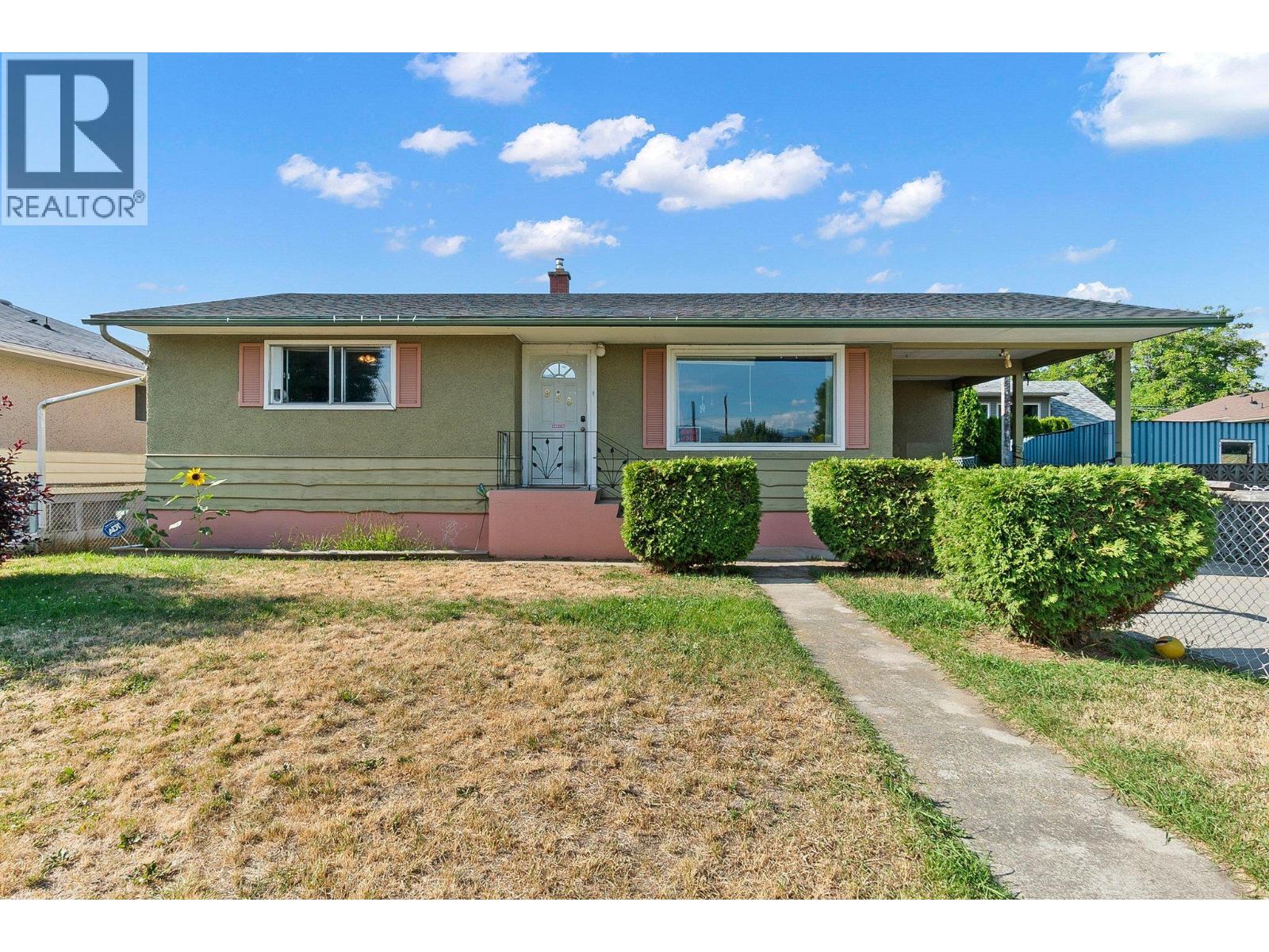 958 Stockwell Avenue