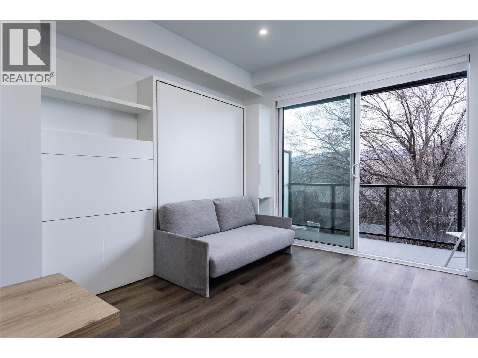 1274 Devonshire Avenue Unit# 307 Lot# 32