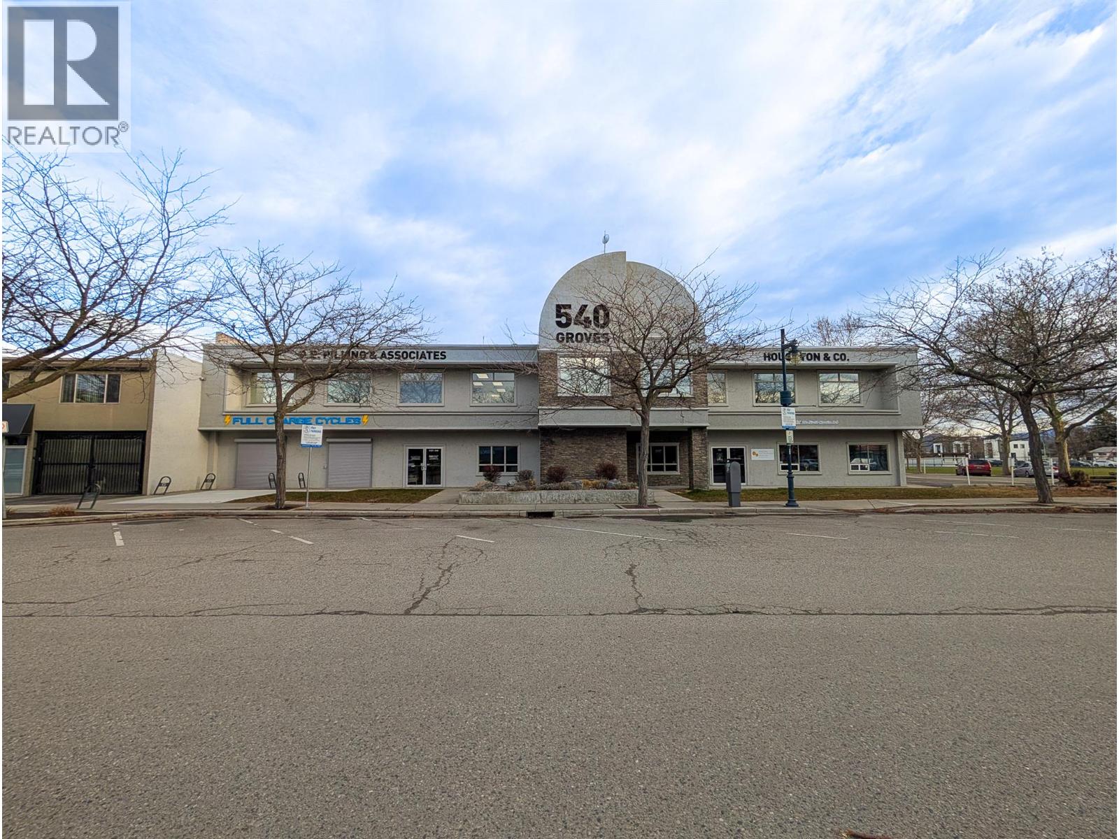 540 Groves Avenue Unit# 103