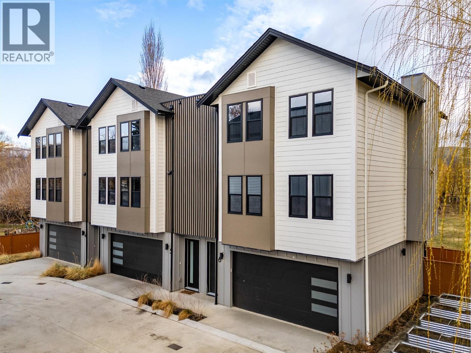 3590 Redecopp Road Unit# 6