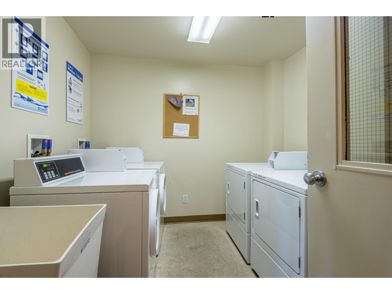 9812 Silver Star Road Unit# 305