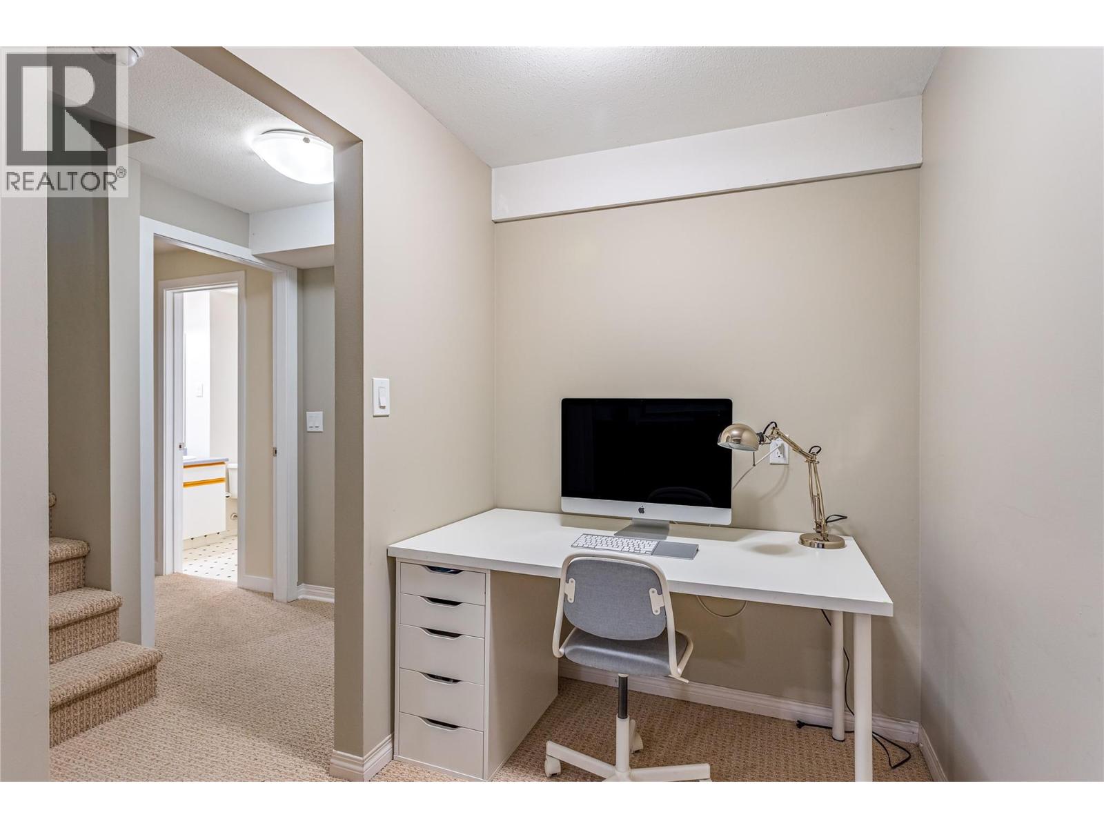 2390 Shannon Ridge Drive