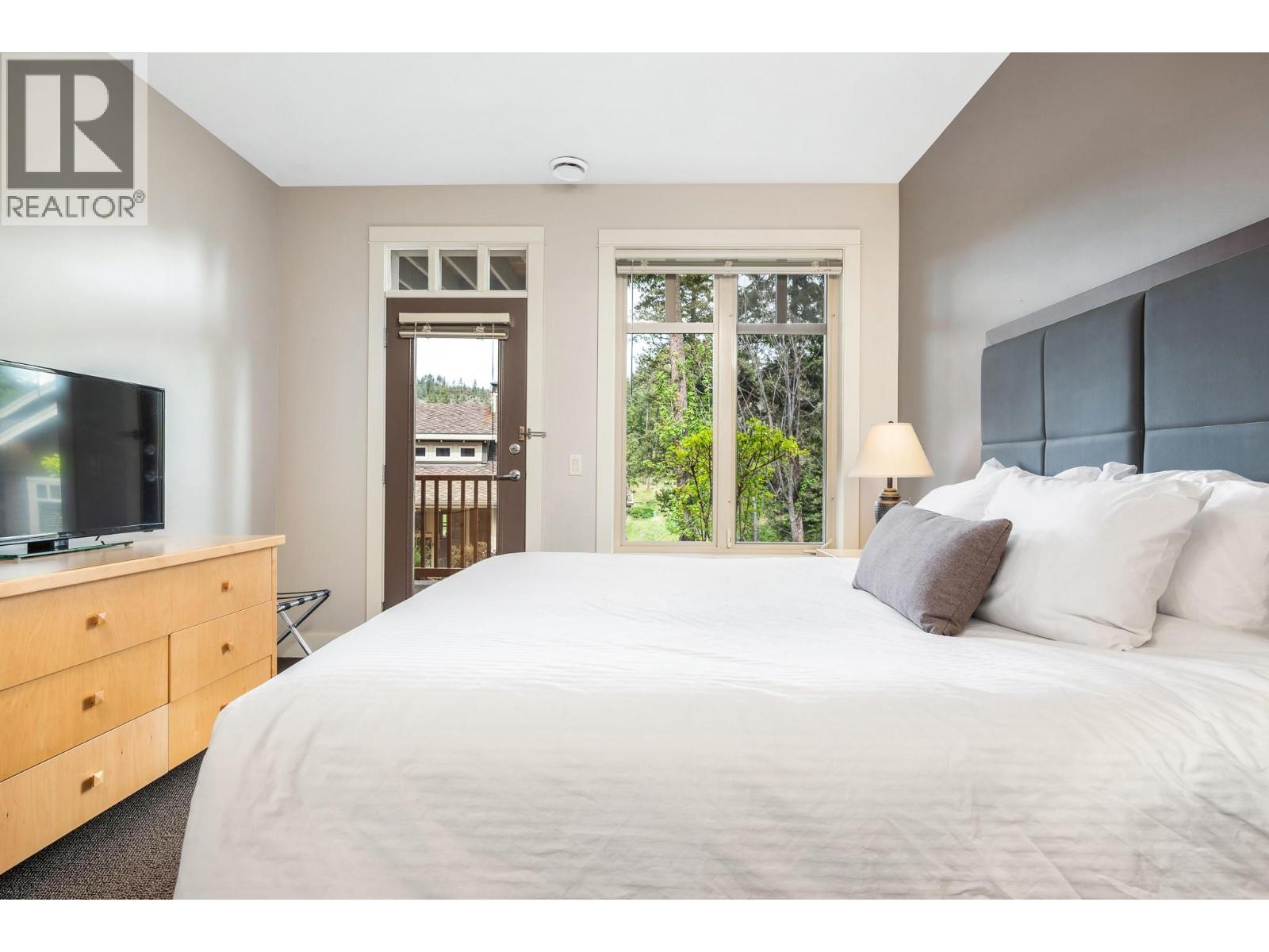 251 Predator Ridge Drive Unit# 12