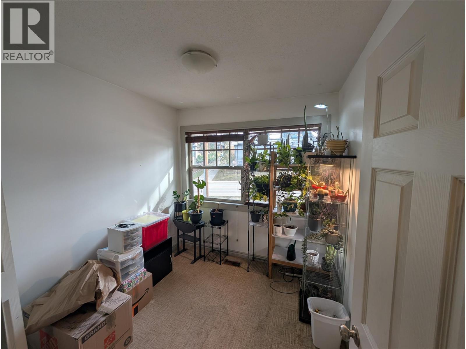 4010 PLEASANT VALLEY Road Unit# C