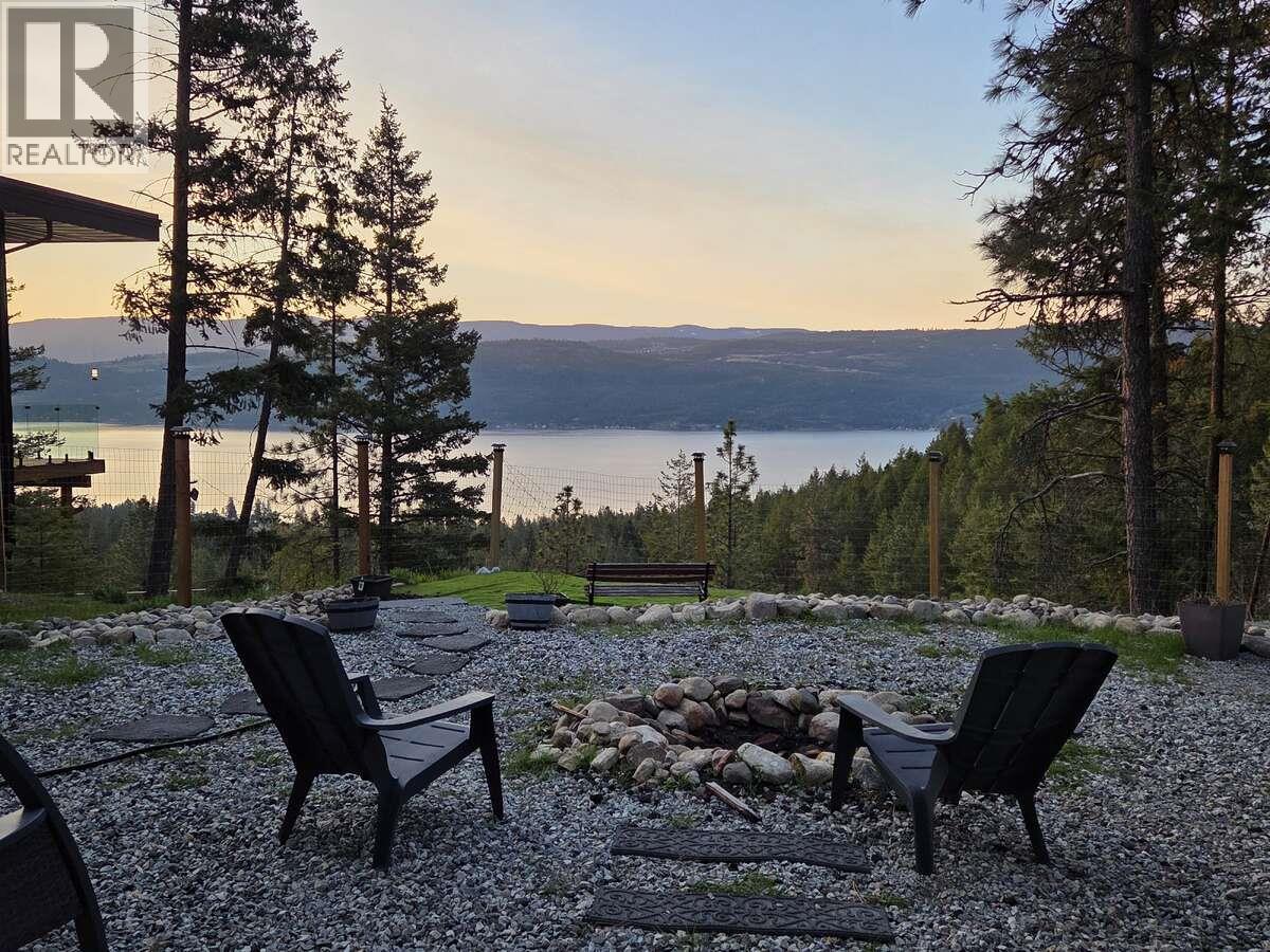 10795 Westshore Road