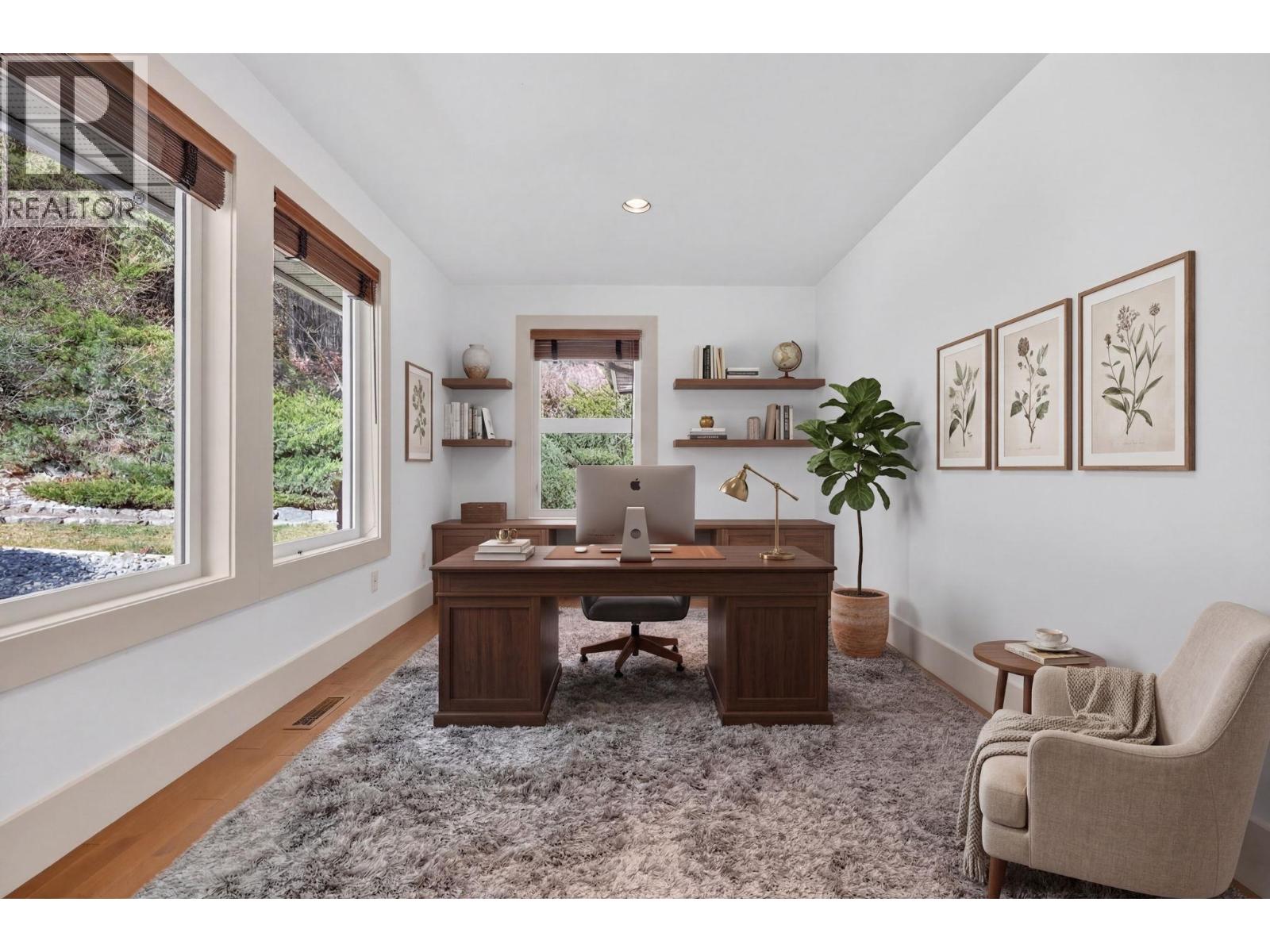 2589 Whitworth Road Unit# 8