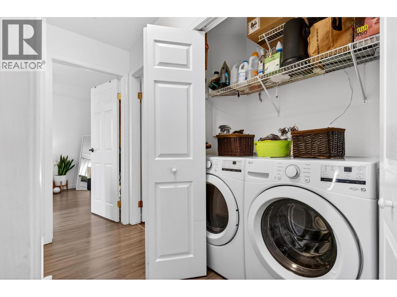 735 Cook Road Unit# 208C