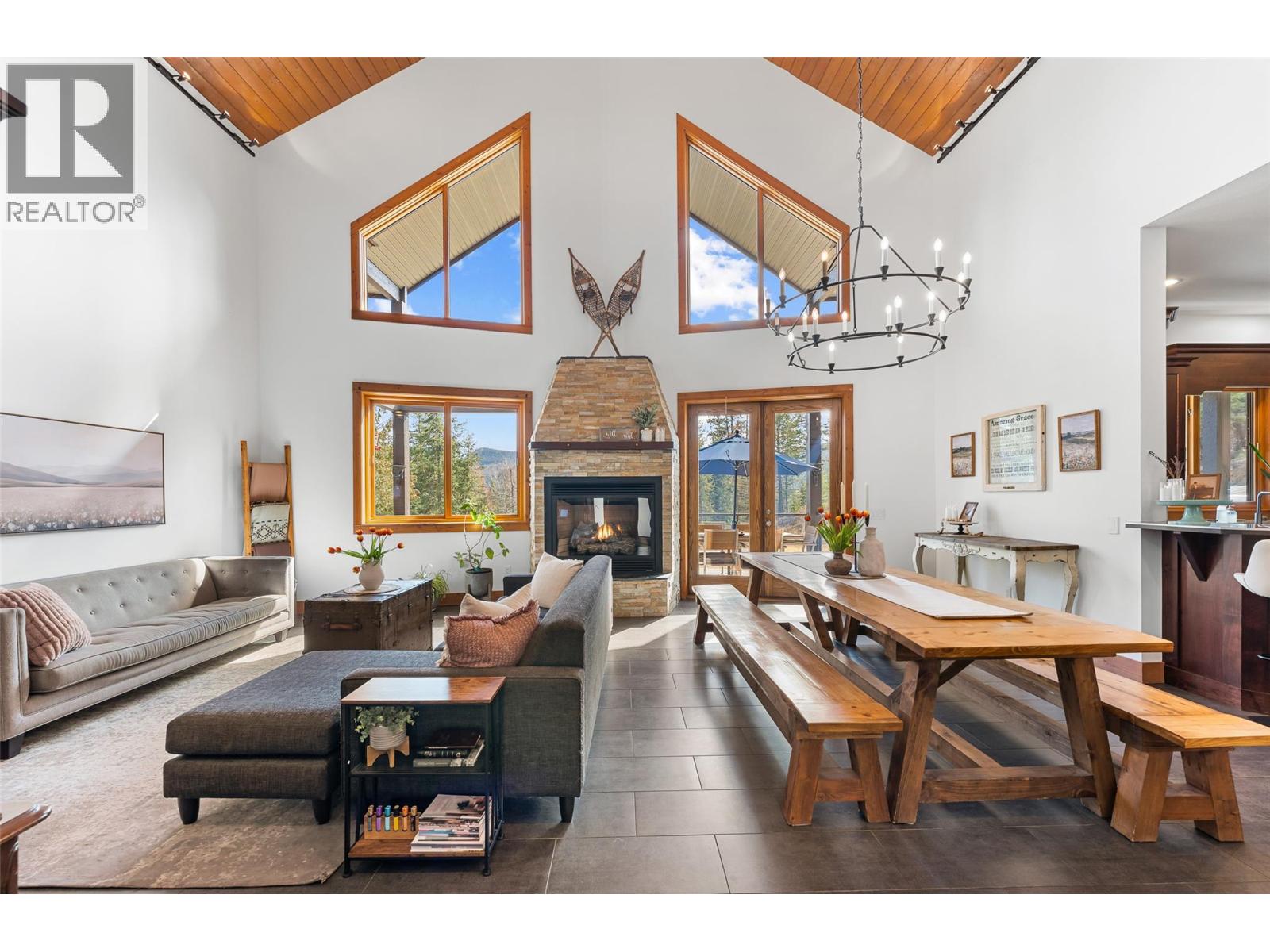 1898 Cardinal Creek Road