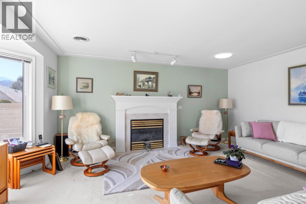 3360 Old Okanagan Highway Unit# 141 Lot# 42