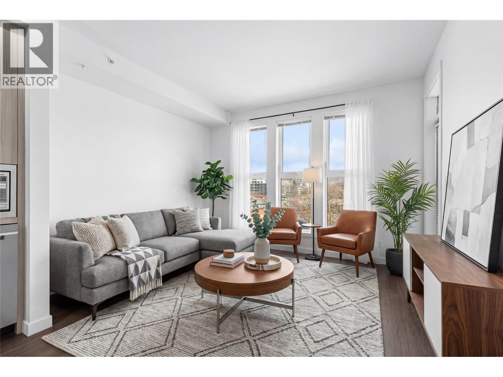 1800 Richter Street Unit# PH3