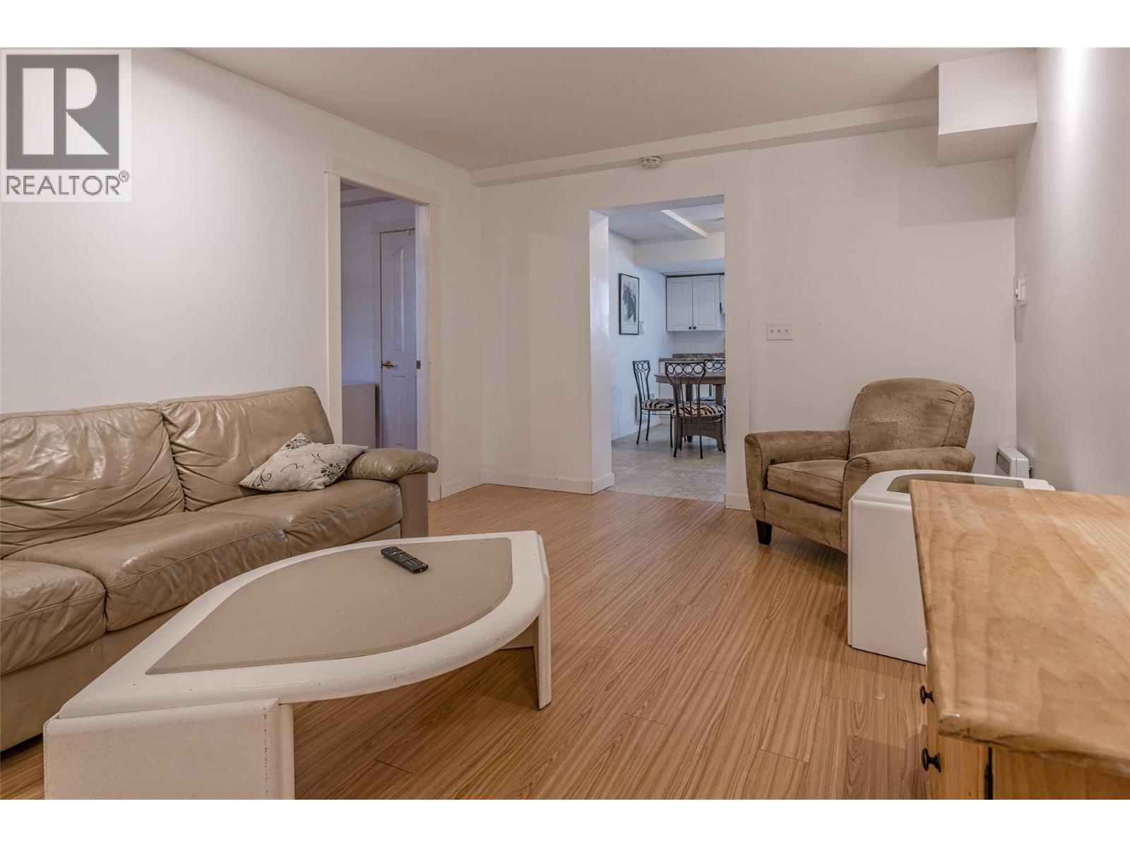 10718 Pinecrest Road