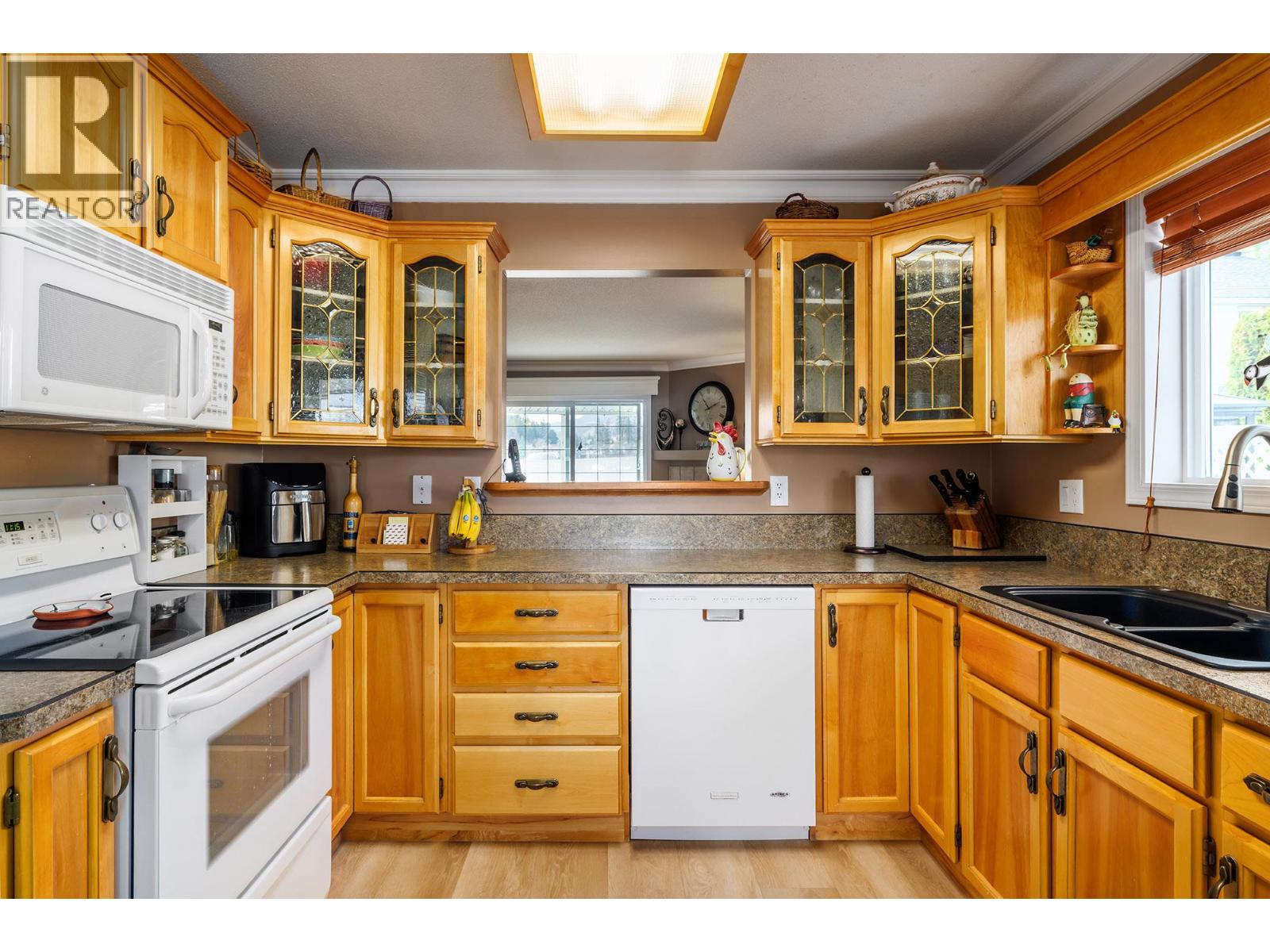 14616 GARNET Avenue Unit# 1