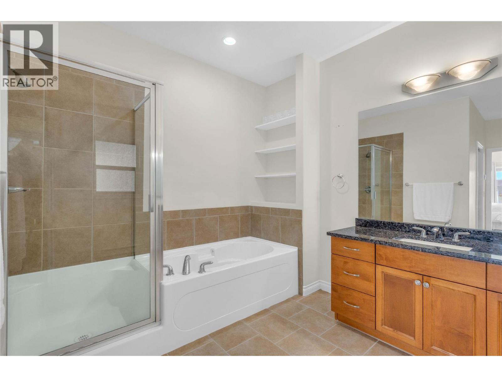 5165 Trepanier Bench Road Unit# 253