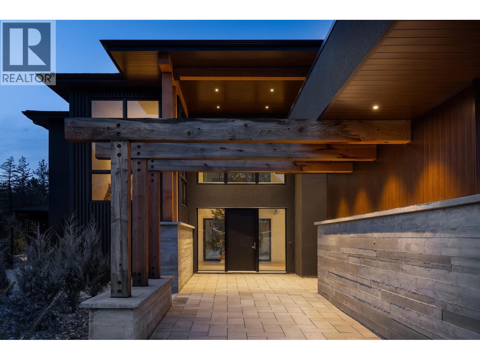 10248 Beacon Hill Drive