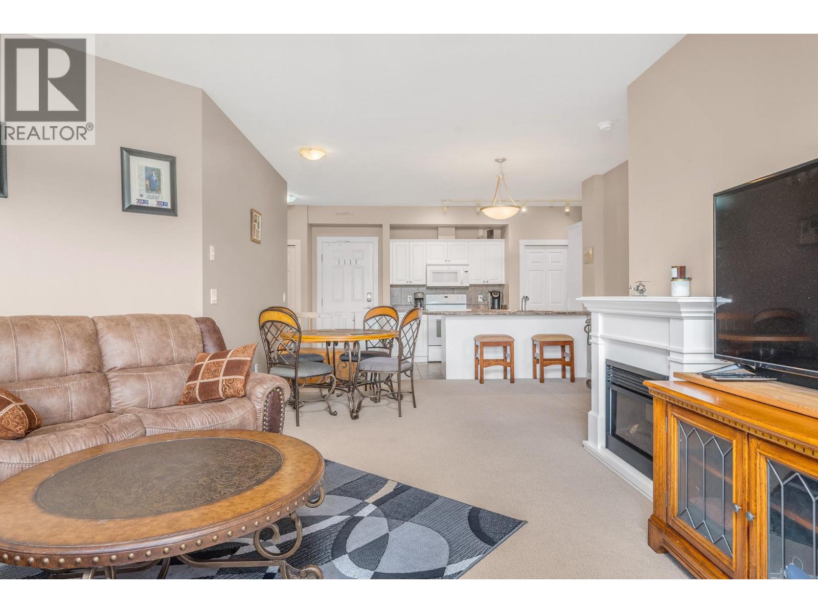3550 Woodsdale Road Unit# 209
