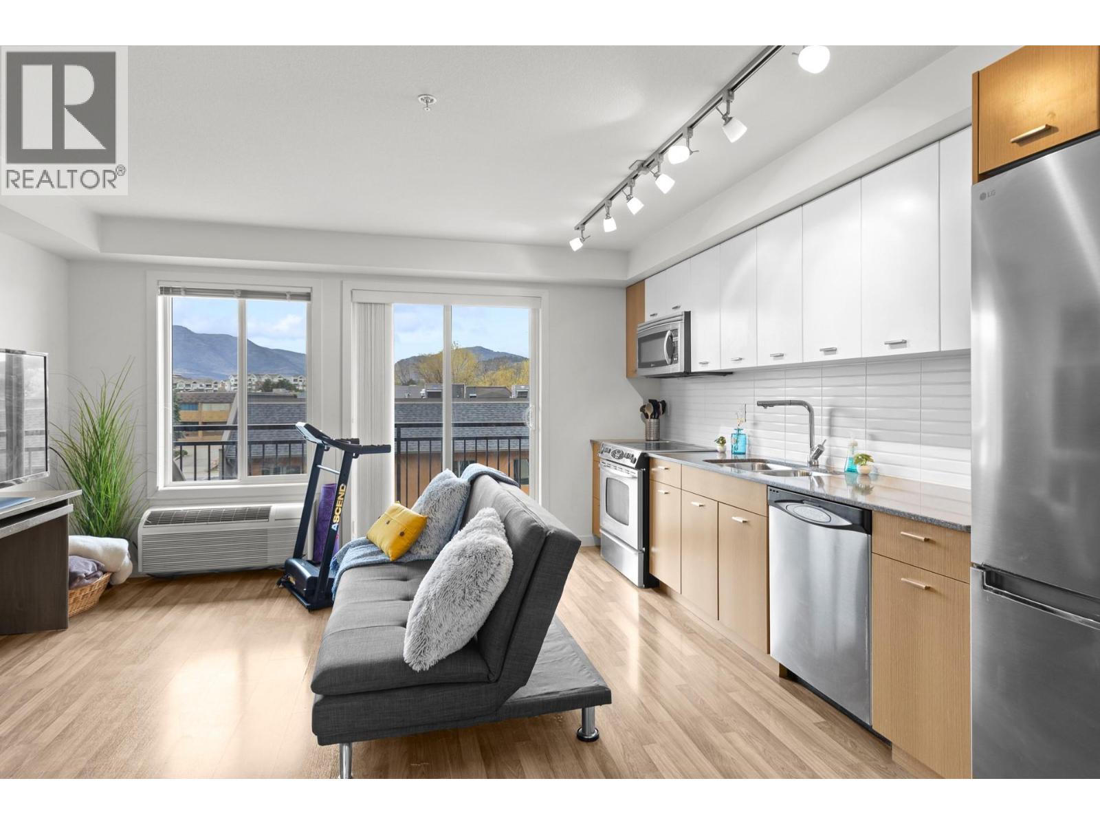 1550 Dickson Avenue Unit# 316