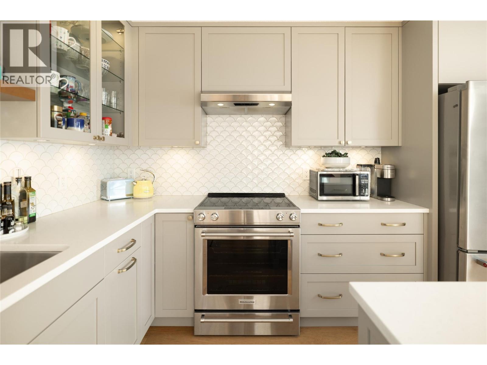 4004 Bluebird Road Unit# 305