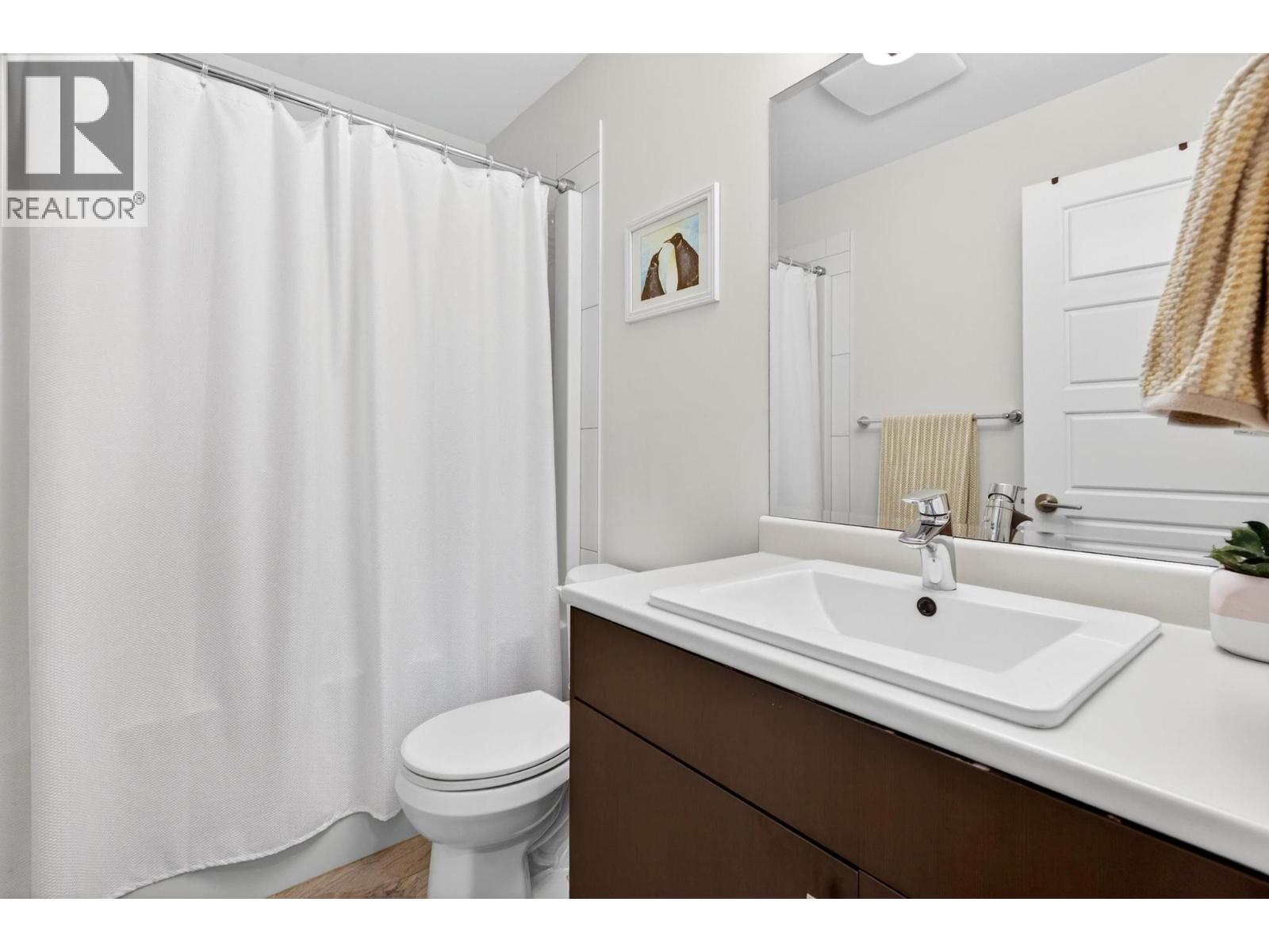 680 Old Meadows Road Unit# 33