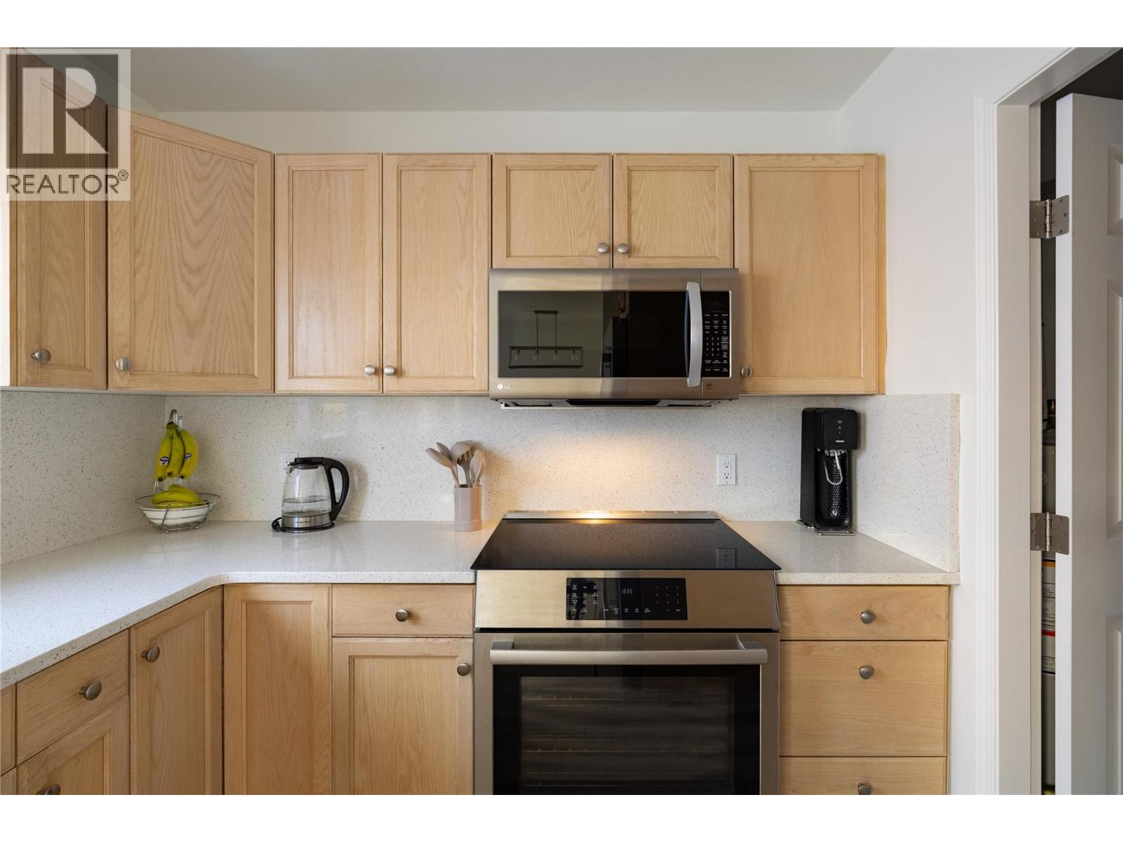 5501 20 Street Unit# 106