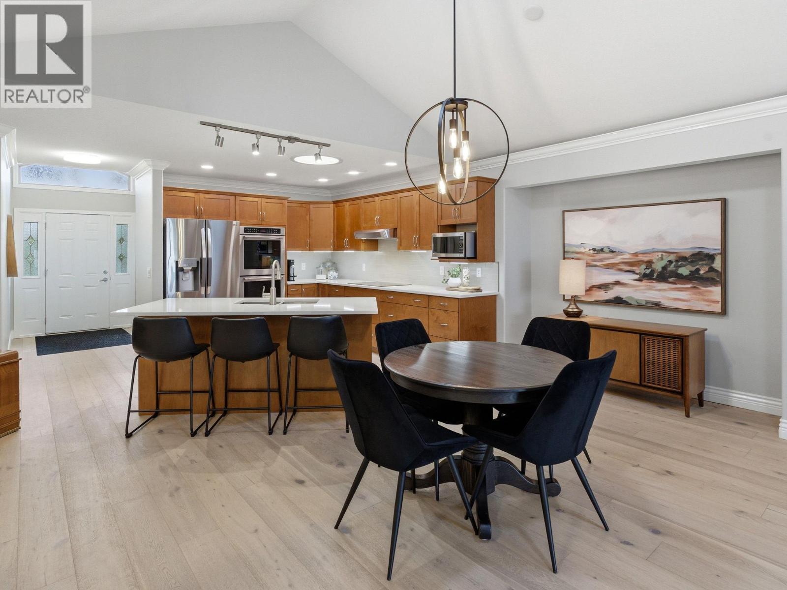 2100 Boucherie Road Unit# 8