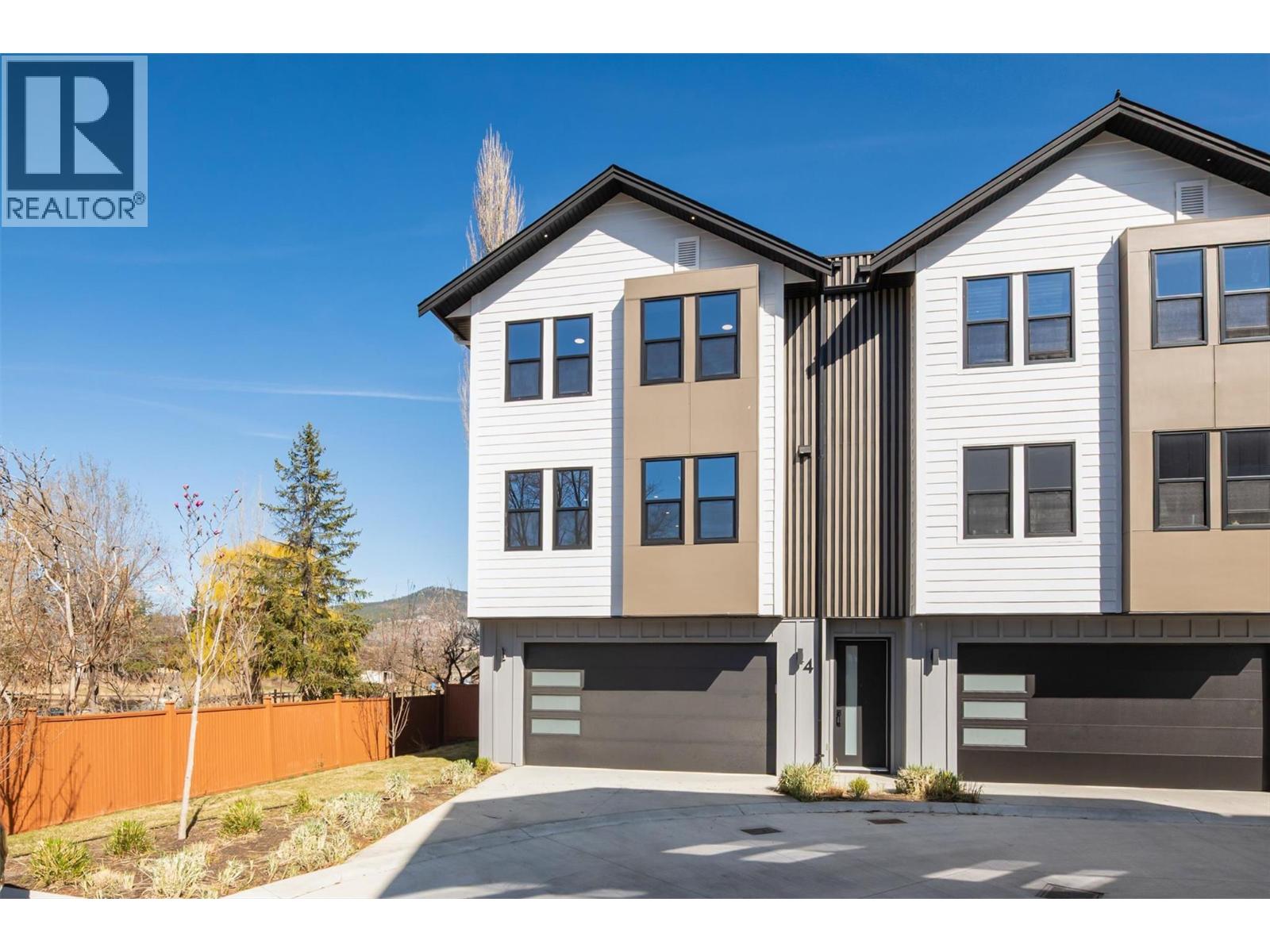 3590 Redecopp Road Unit# 4