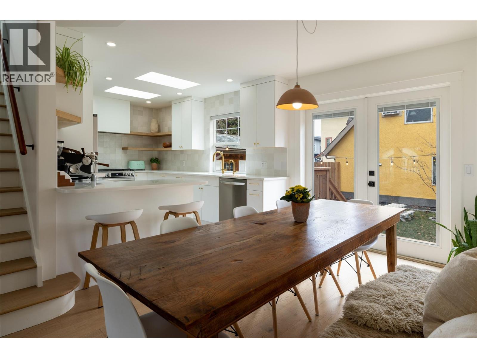 773 Sutherland Avenue