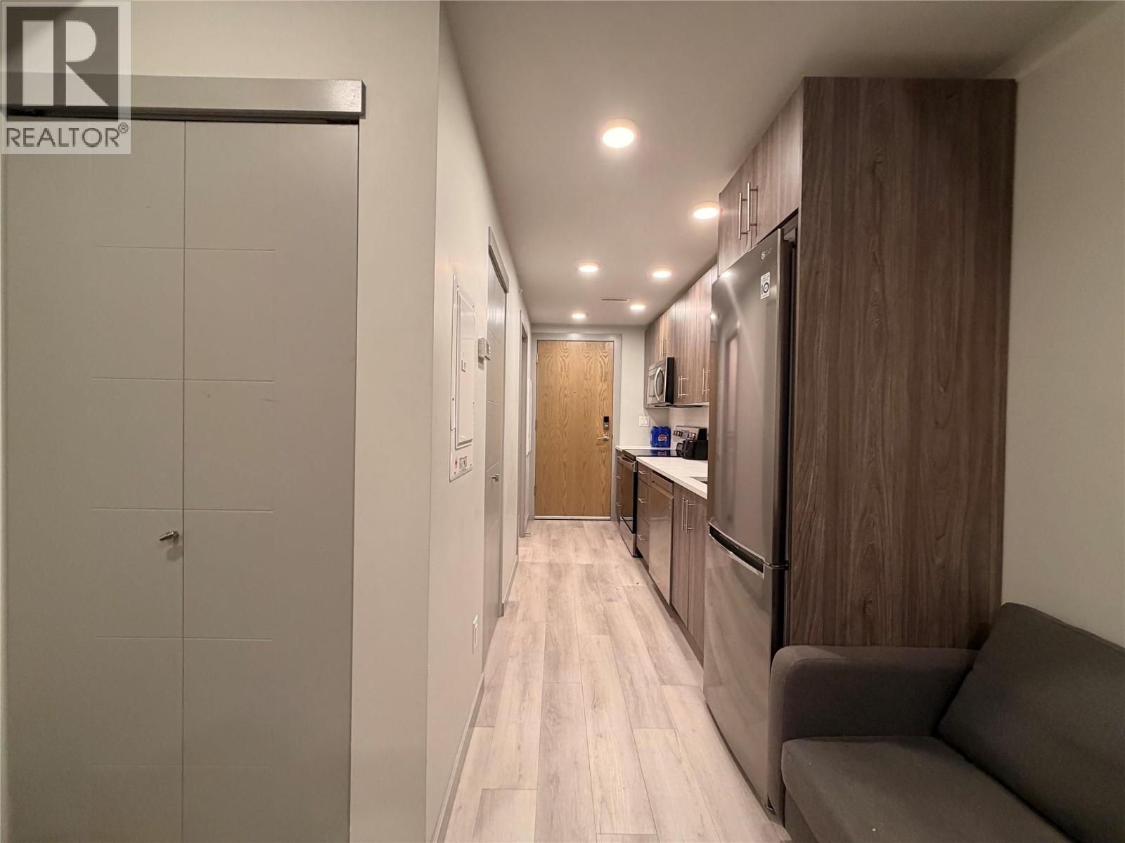 345 Dougall Road N Unit# PH14