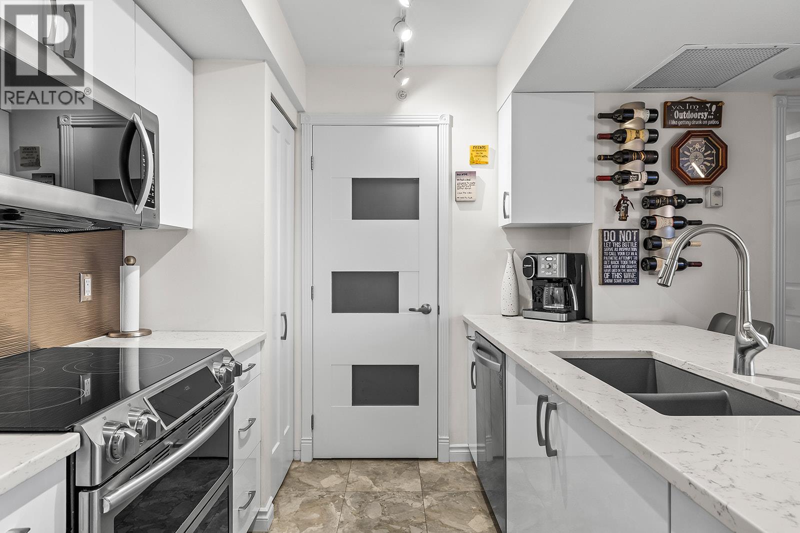 1160 Sunset Drive Unit# 302