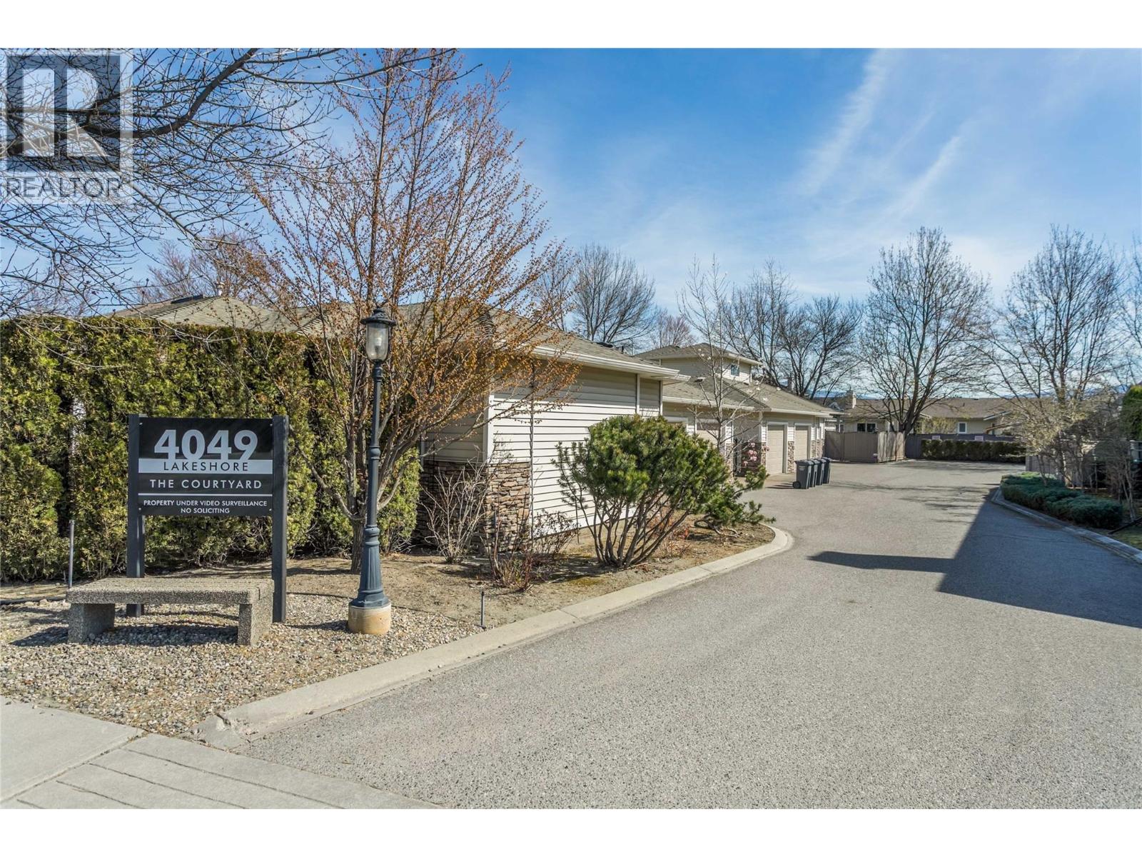 4049 LAKESHORE Road Unit# 102