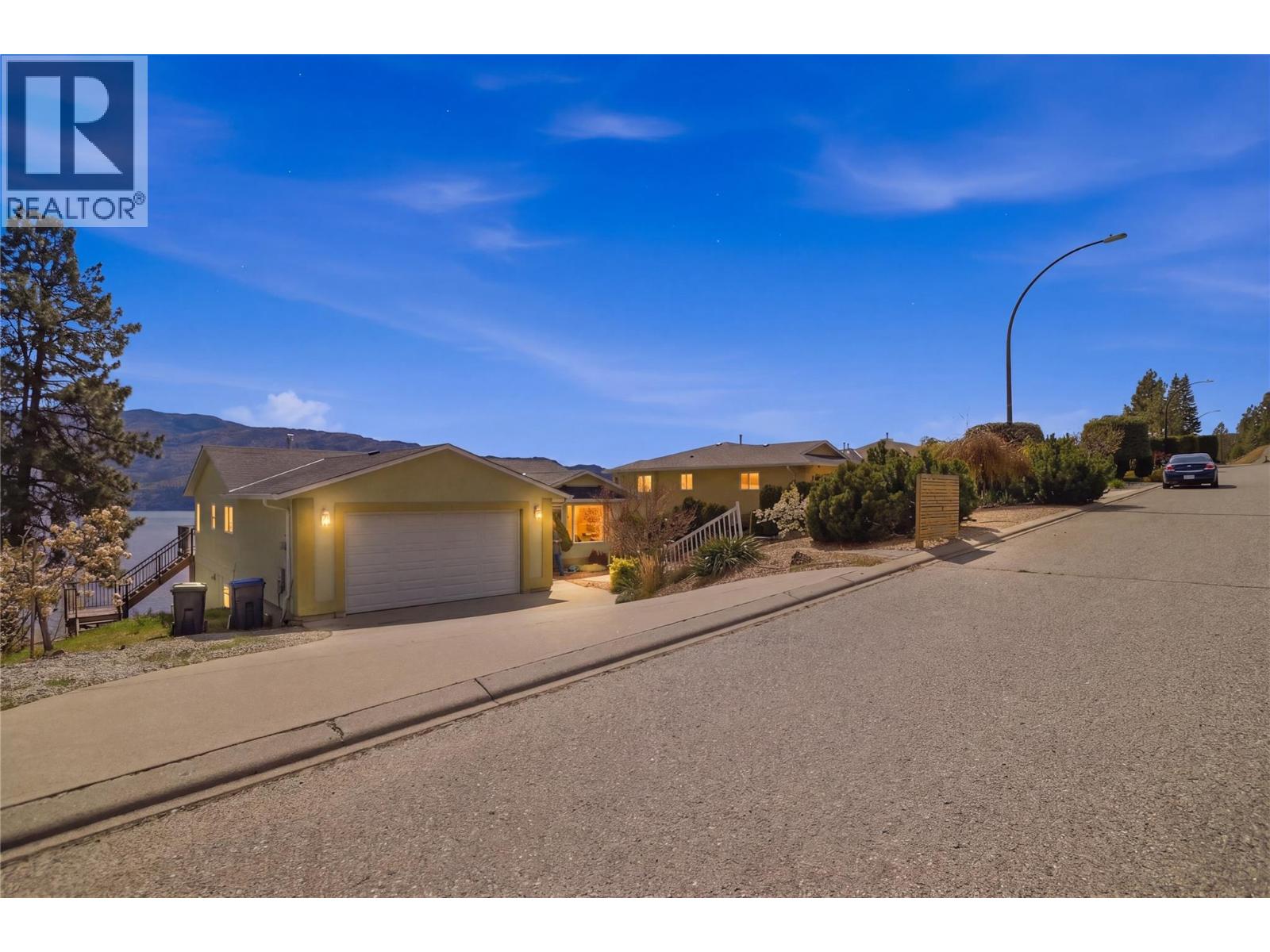 5245 Sutherland Road