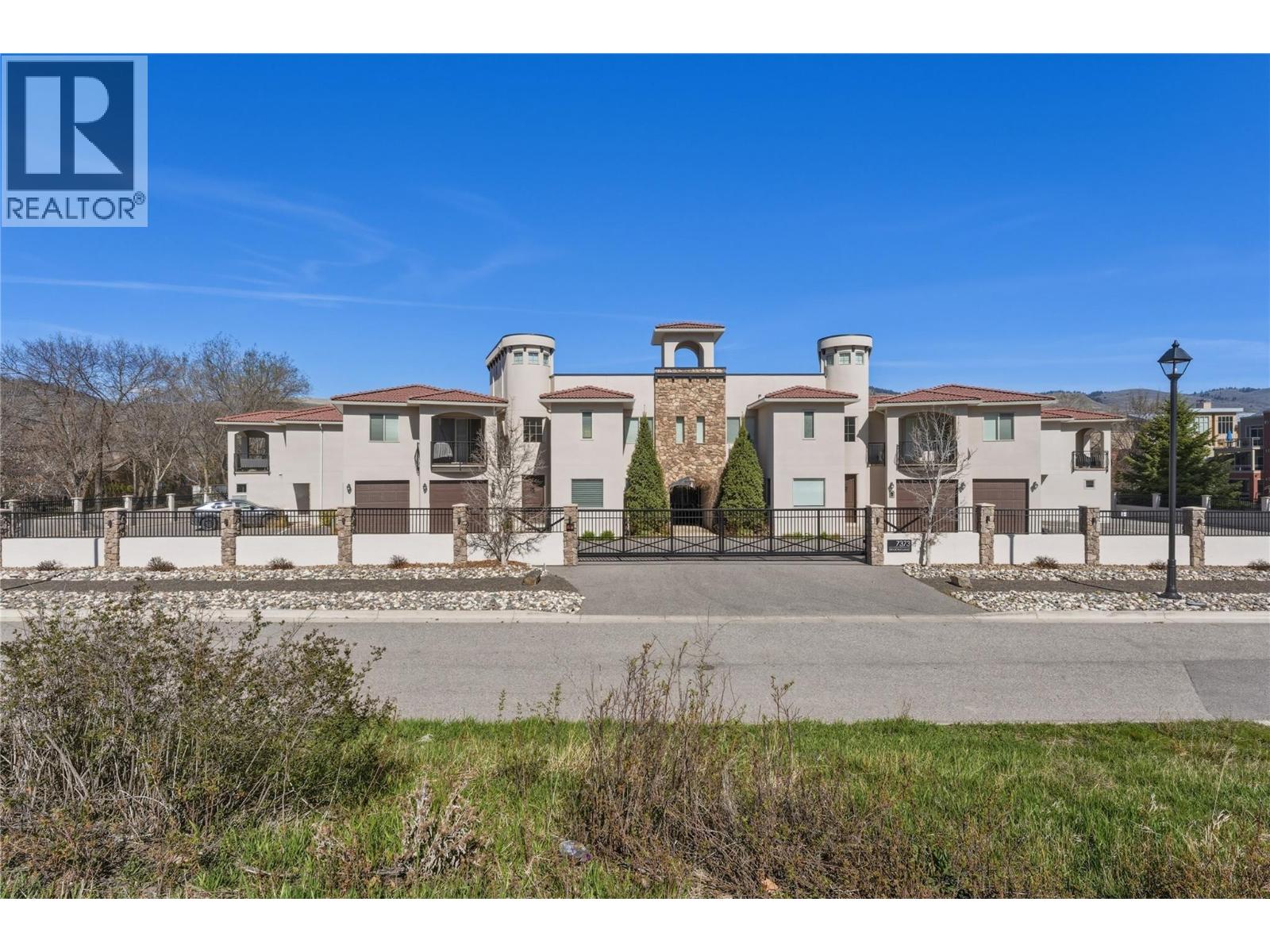 7373 Brooks Lane Unit# 8