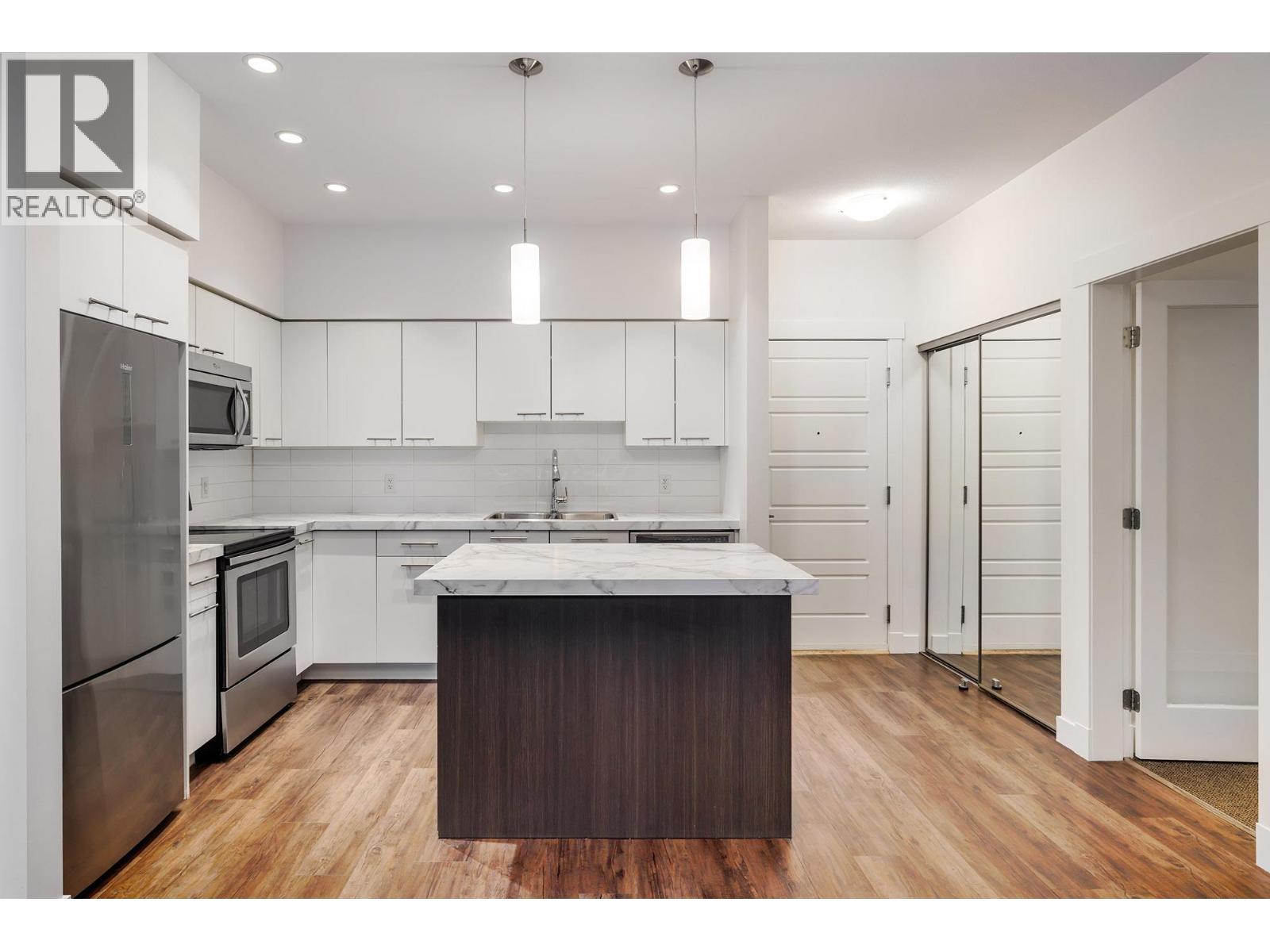 975 Academy Way Unit# 214