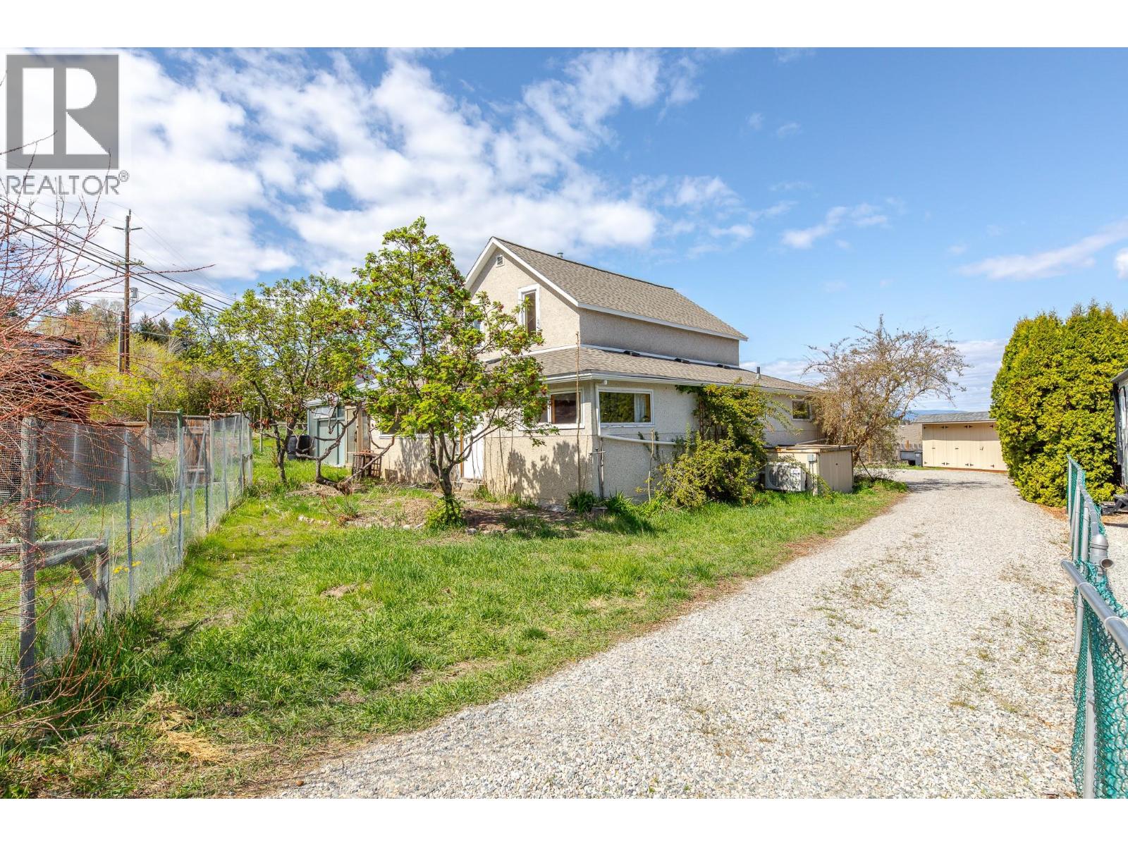 12009 Giants Head Road