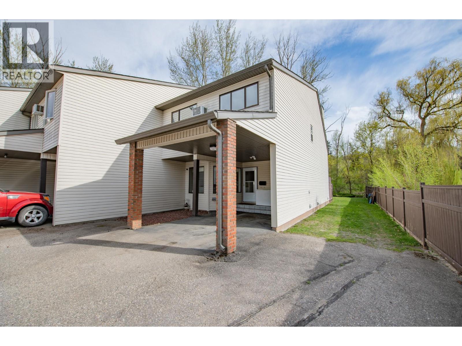 4004 24 Avenue Unit# 9