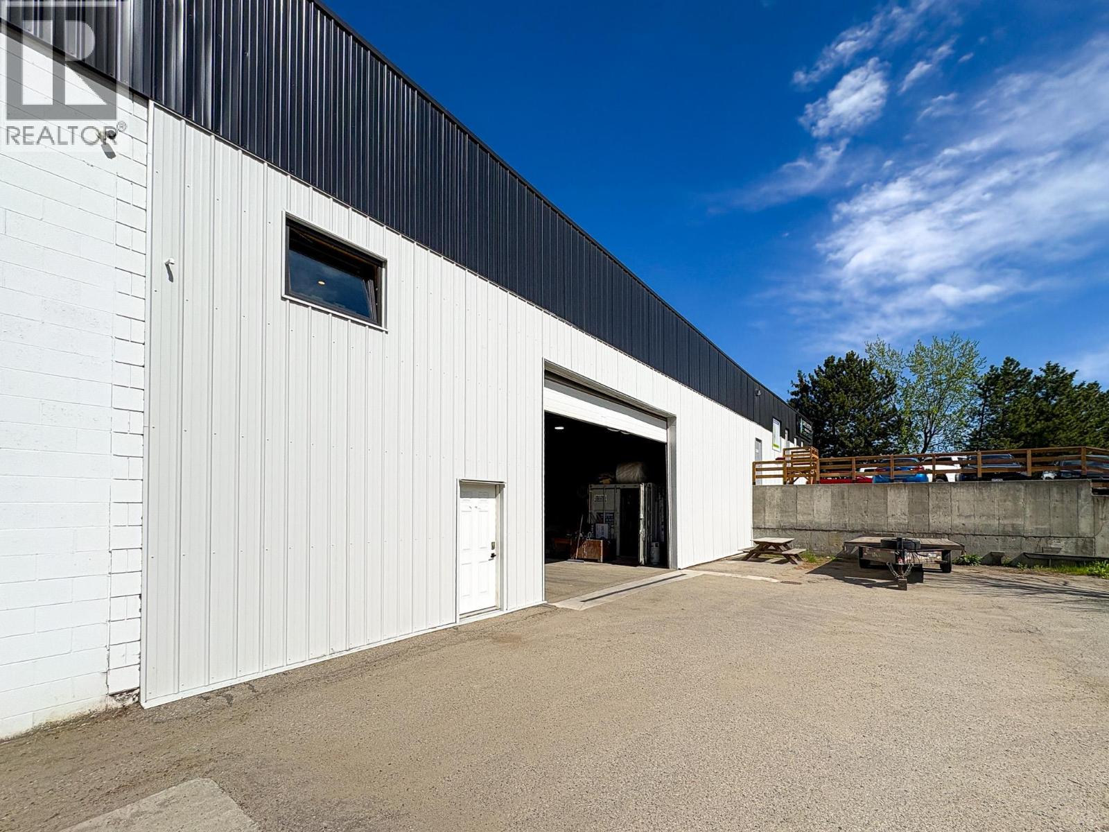 1935 11 Avenue Unit# 6