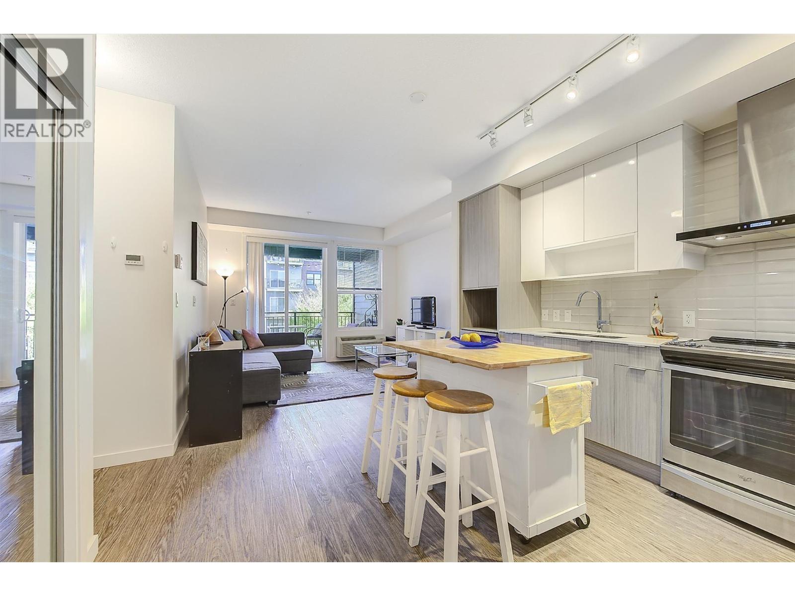 1770 Richter Street Unit# 320