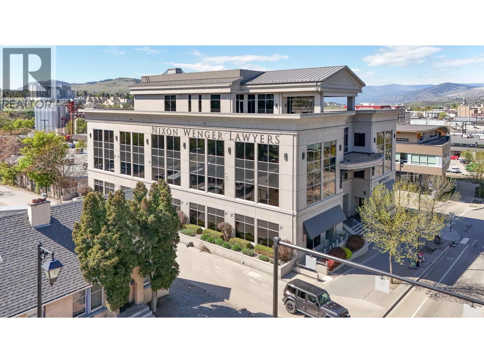 2706 30th Avenue Unit# 102