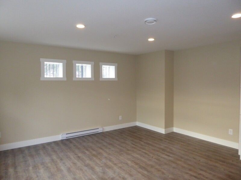 2 bed, 1 bath - Yaletown - Near UBCO and Airport