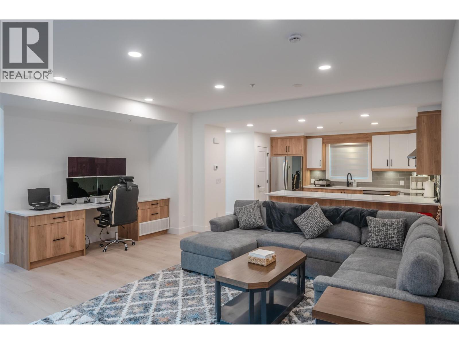 10615 ELLIOTT Street Unit# 110