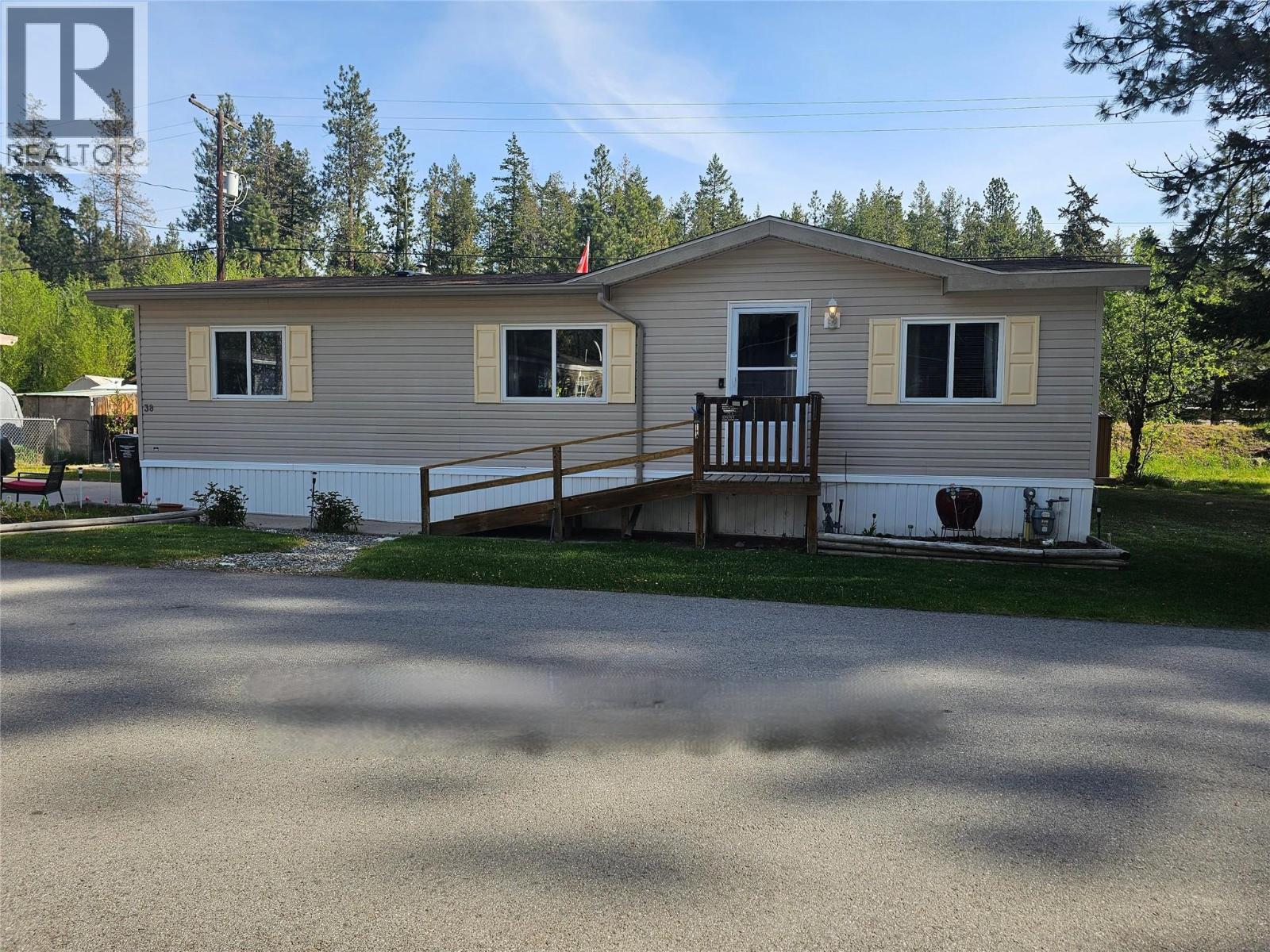 5371 Princeton Avenue Unit# 38