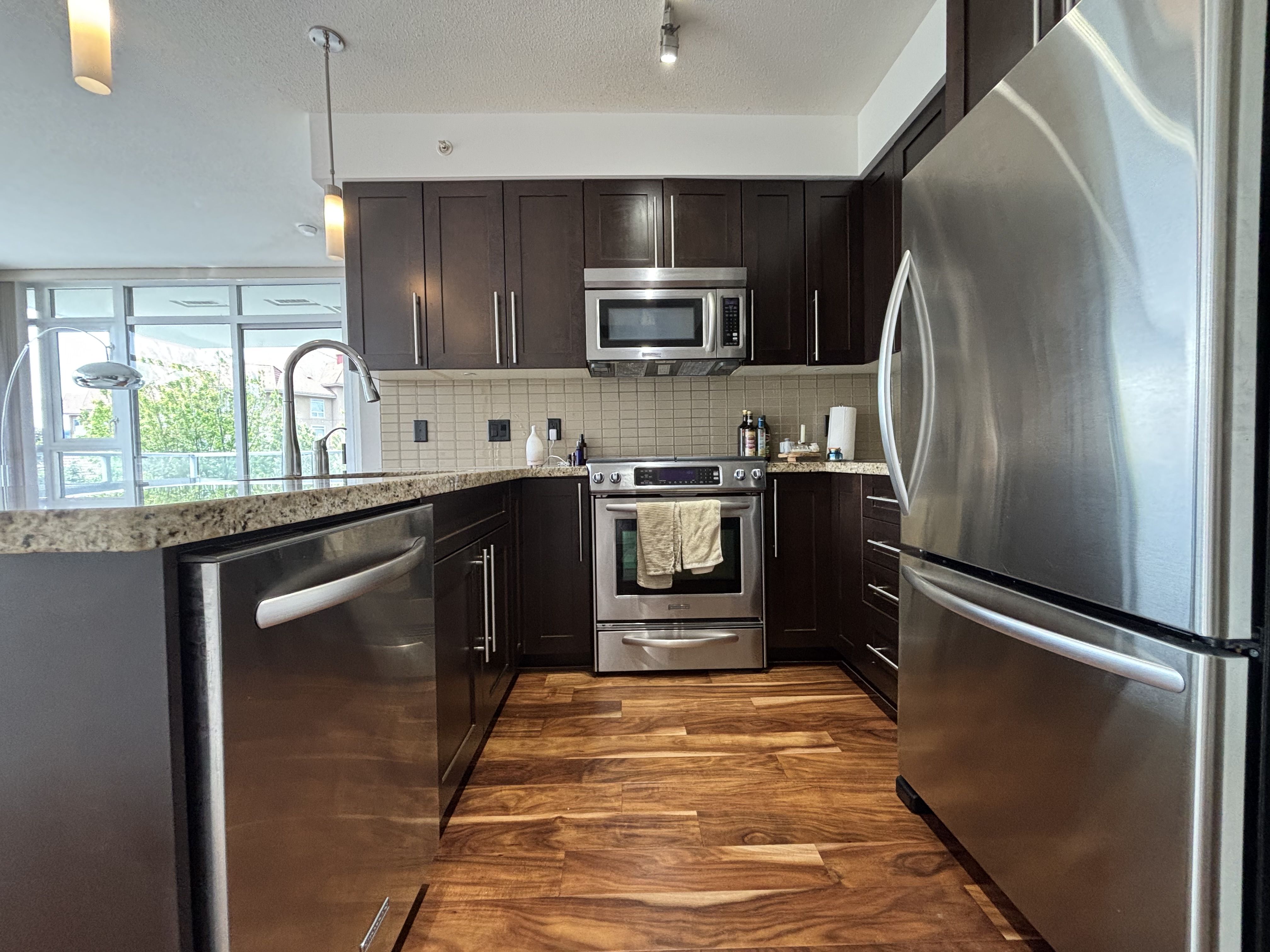 2 bed & den, 2 bath condo at Skye Tower