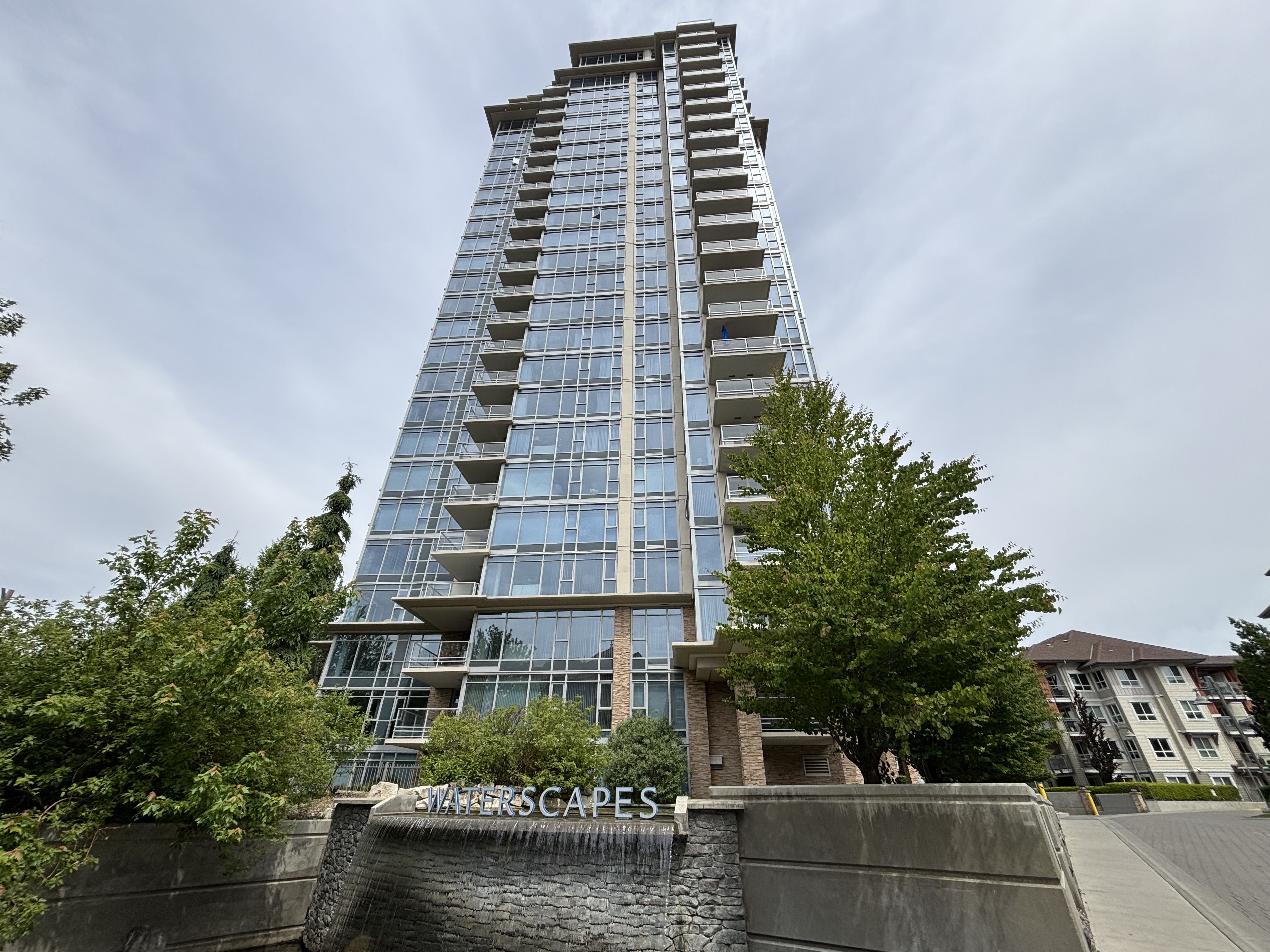 2 bed & den, 2 bath condo at Skye Tower